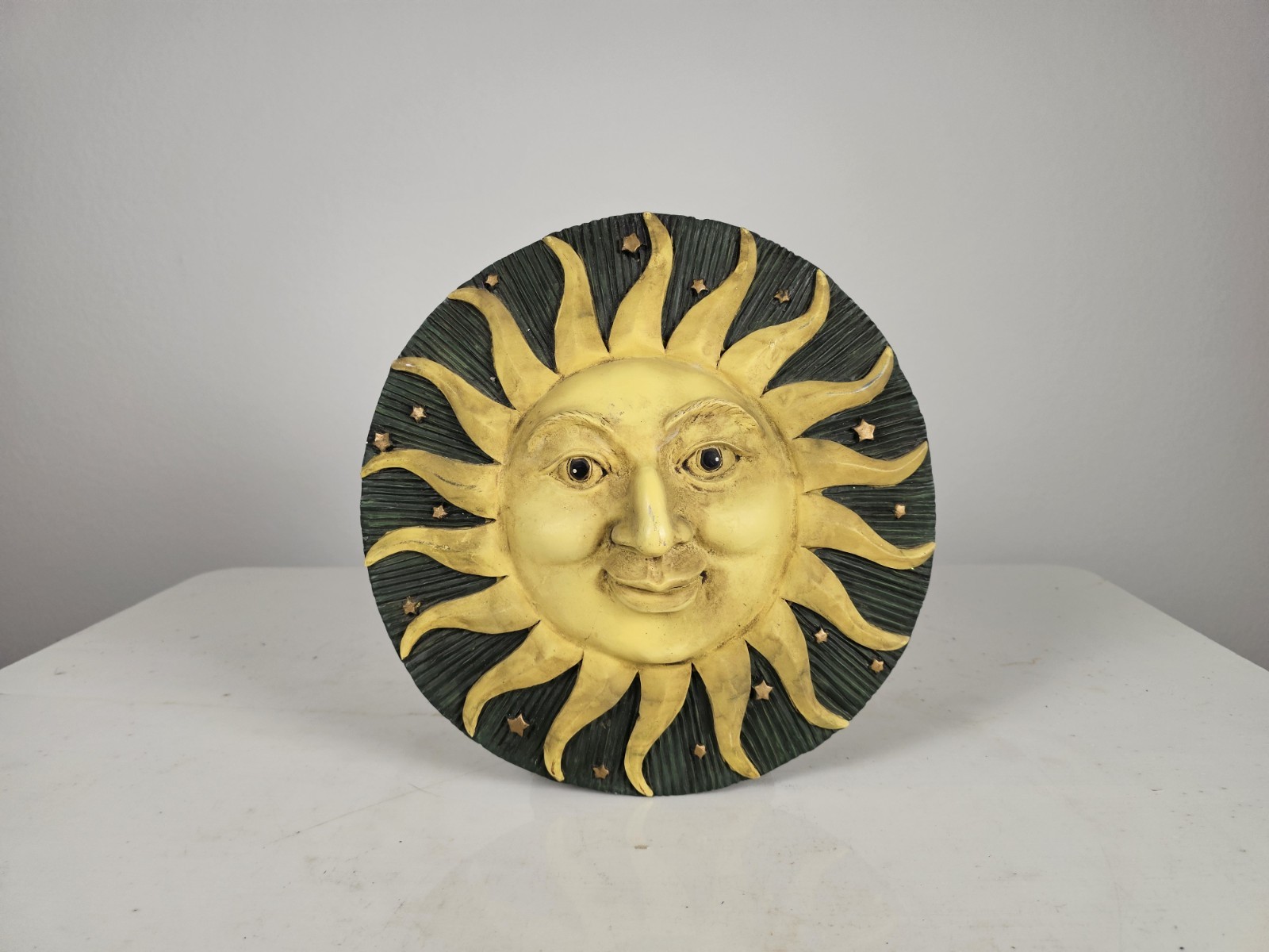 Vintage Sun Face Wall Decor 12” Round Celestial Plaque Gold Green Rustic Boho