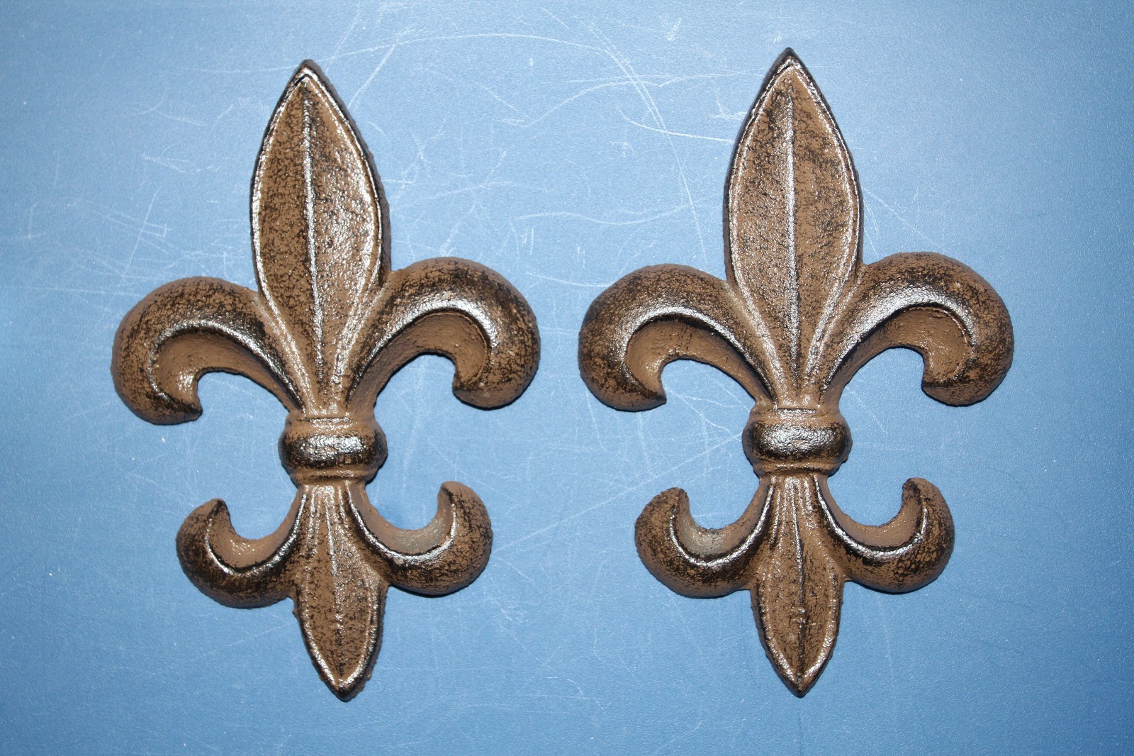 2-FLUER DE LIS Medium Wall Plaques,New Orleans Style Wall Decor,Gifts,F-6