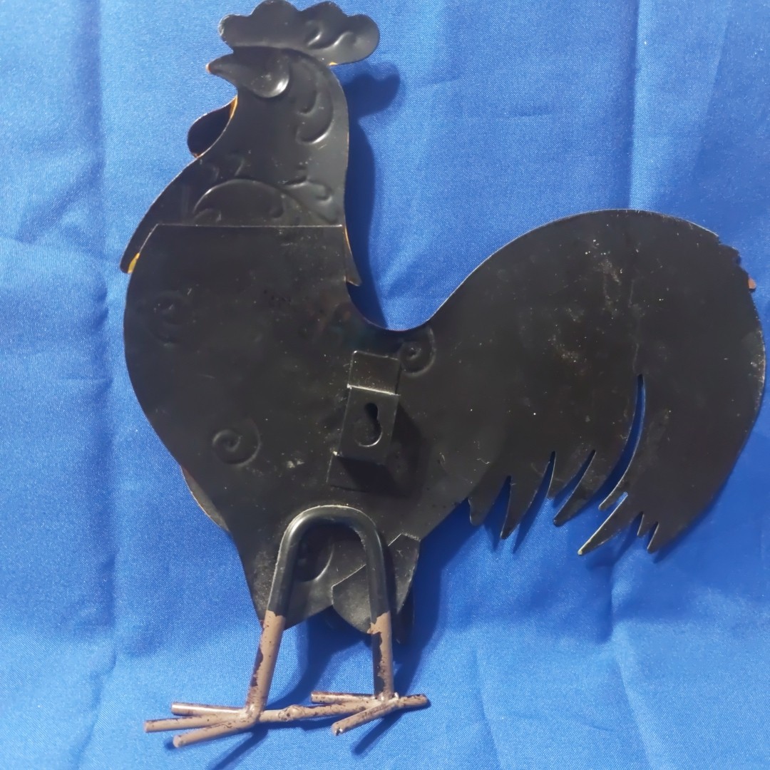 Metal Chicken Wall Art 3D rooster Farm House Hanging Decorations (Pair of 2)