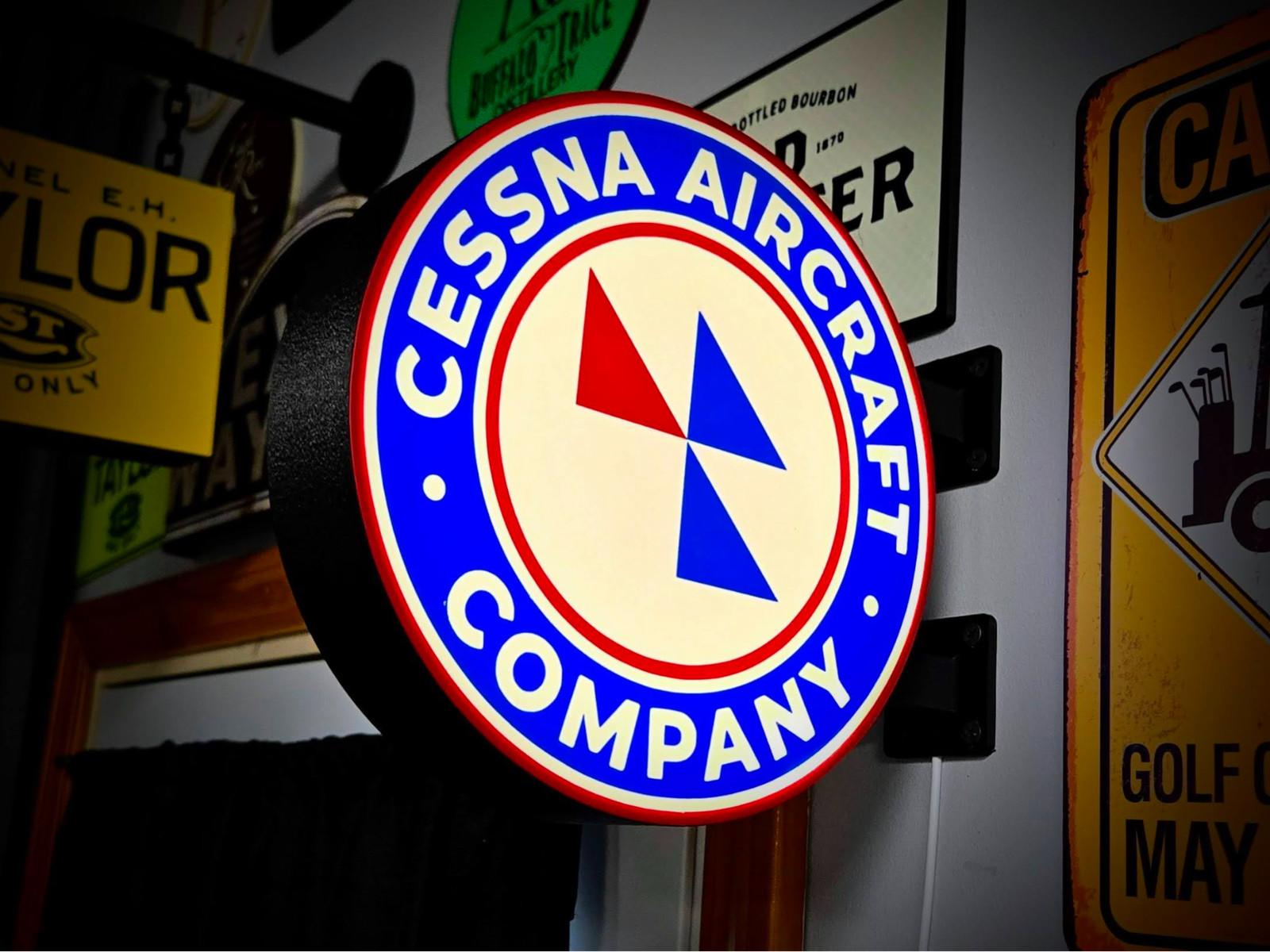 Cessna Vintage LED Lightbox Sign 3D Printed Round Wall Mount Man Cave