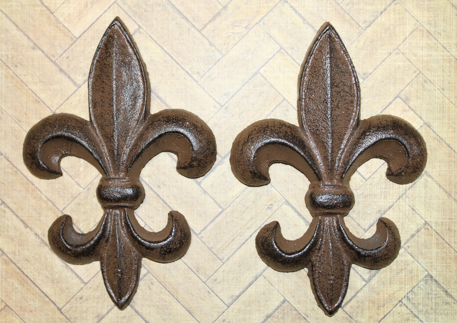 2-FLUER DE LIS Medium Wall Plaques,New Orleans Style Wall Decor,Gifts,F-6