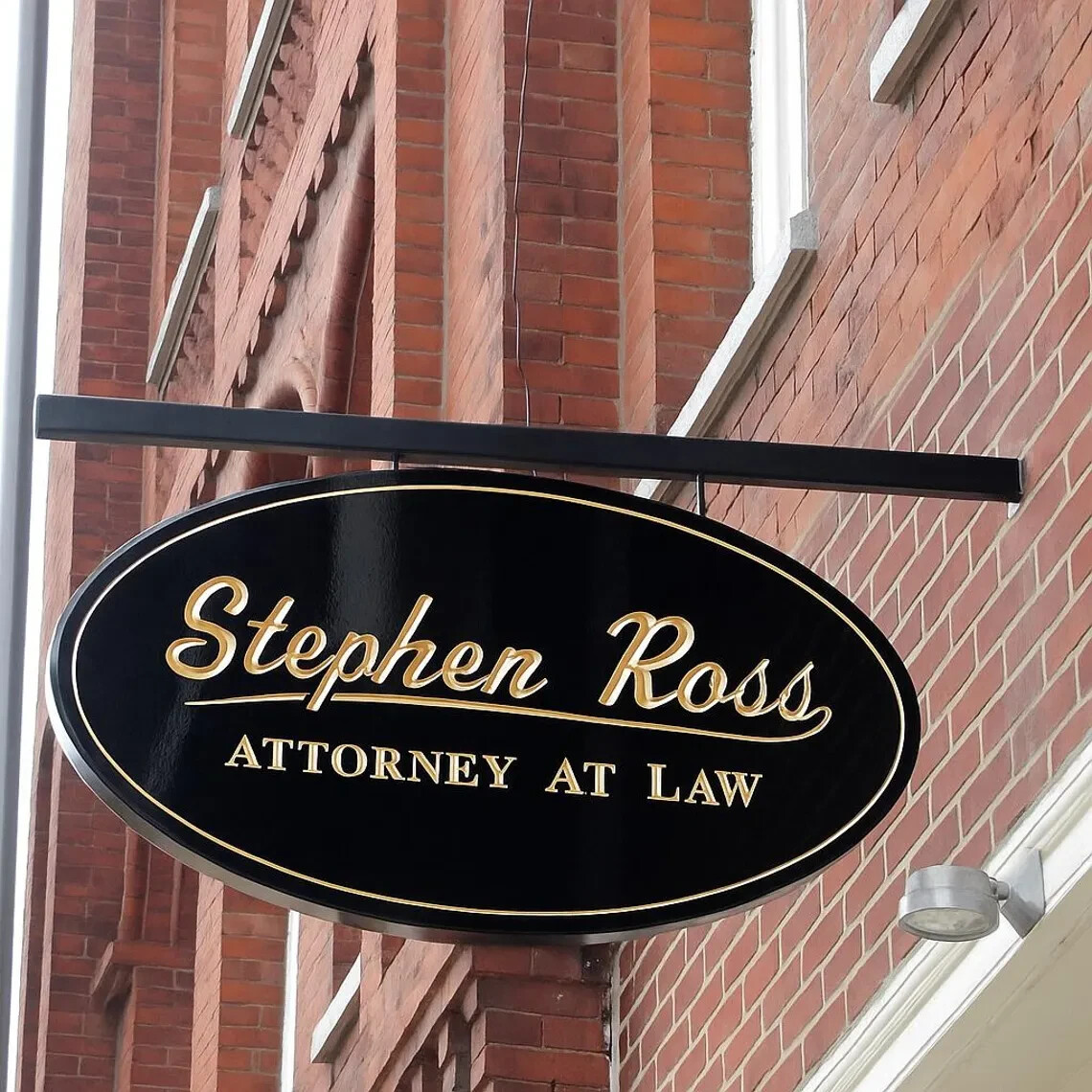 Custom Two-Sided Round Blade Sign, Wall Mounted Hanging Business Logo Storefront