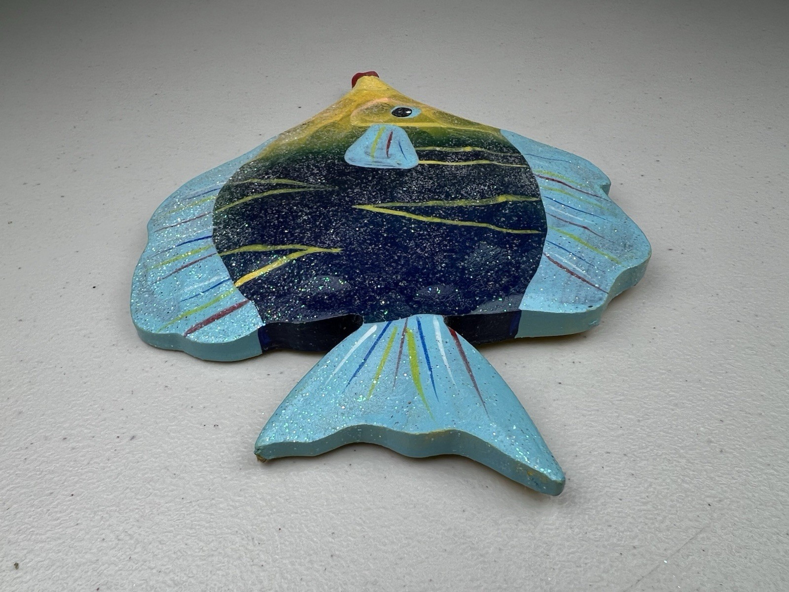 4 Beachcombers Glitter Fish Wall Plaques Nautical Wood Look Resin Coastal Decor