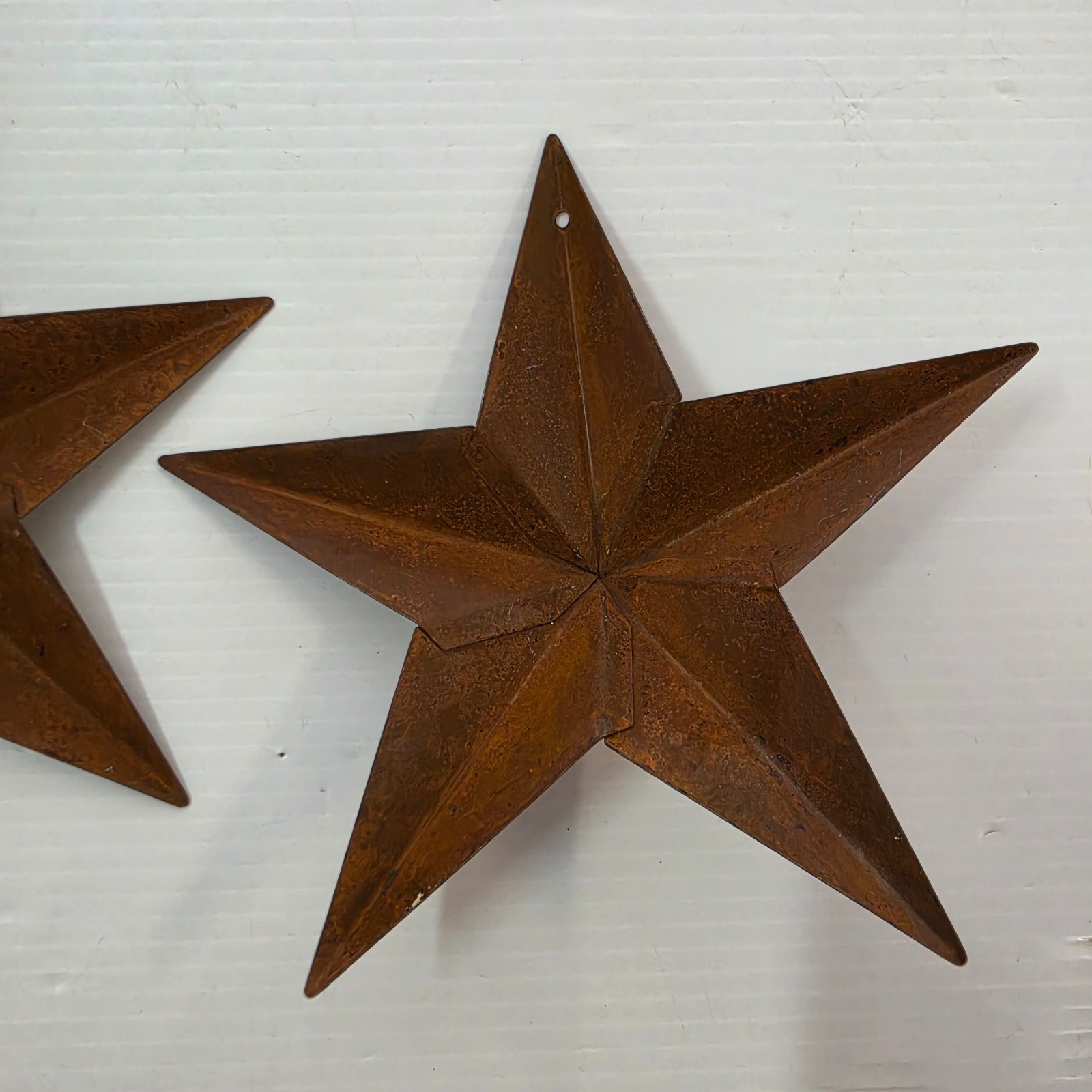STARS DECORATIVE METAL 5″ 2 OF THEM Brown rustic color wall hanging decor!