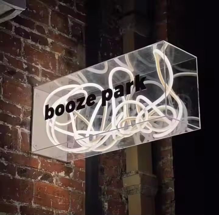 LED Blade Sign – Custom Business Logo 3D Light Box Wall Mounted Outdoor Sign
