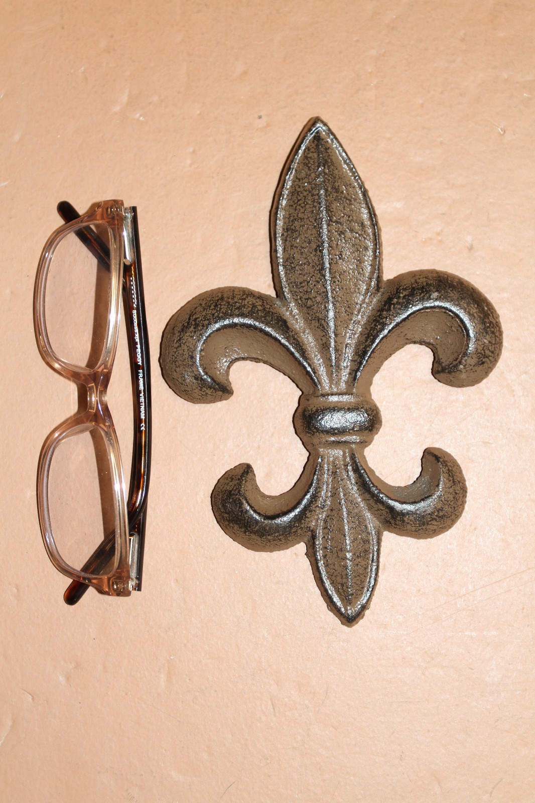 2-FLUER DE LIS Medium Wall Plaques,New Orleans Style Wall Decor,Gifts,F-6
