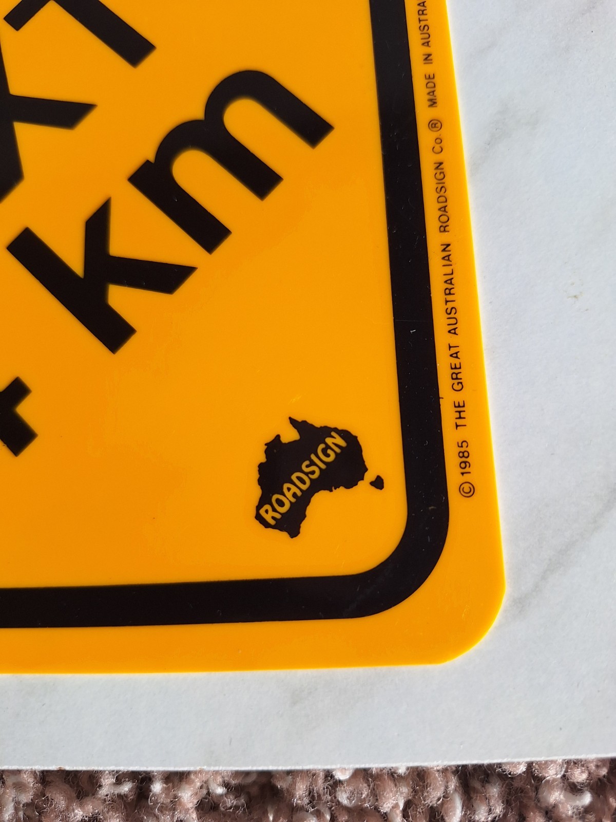Great Australian Roadsign Co 1985 set Koalas 4 km, Kangaroos next 14 km 10″ sign