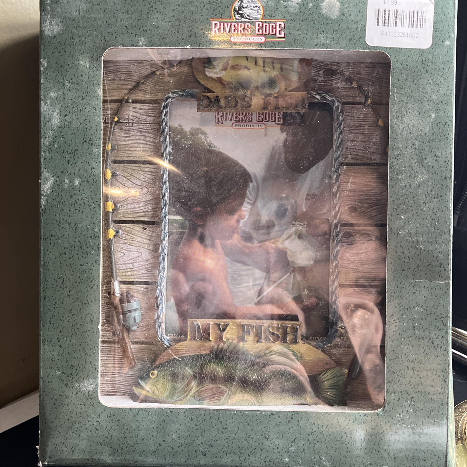Rivers Edge Fishing Shadow Box Photo Frame 3.5×5 New in Box Father’s Day Gift