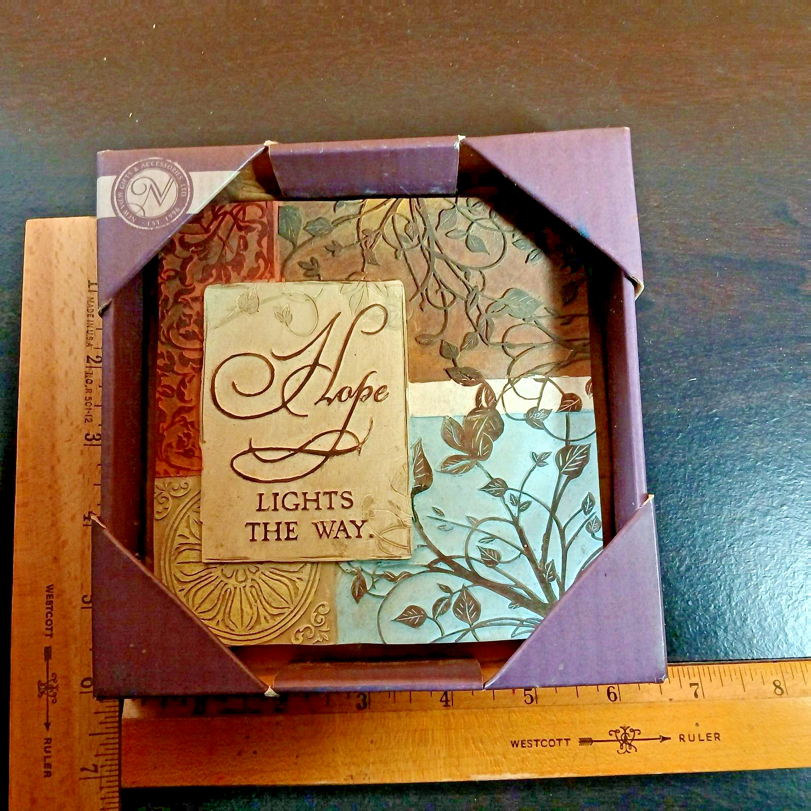New View Wall Plaque 3 -D “Hope Lights The Way” 5.5 X5.5 IN.