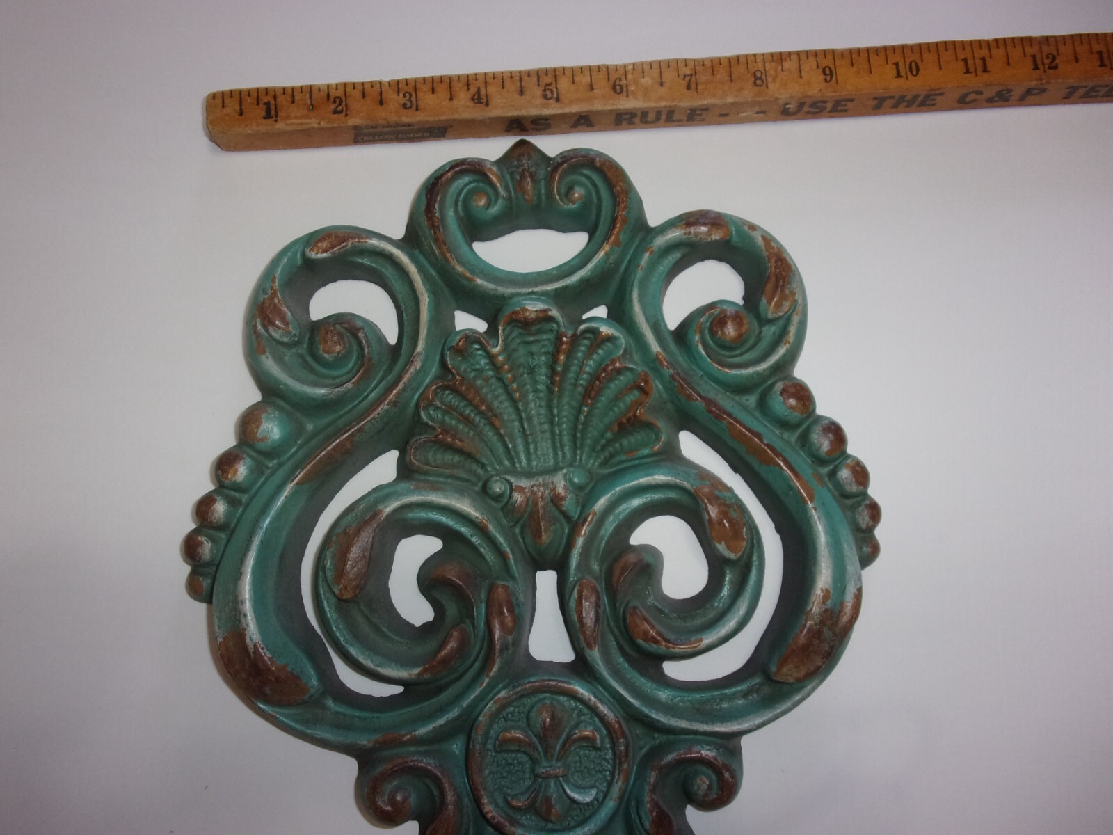 Large Skeleton Key Wall Hanging Antiqued Shabby Teal Turquoise Blue Decor 18 x 8