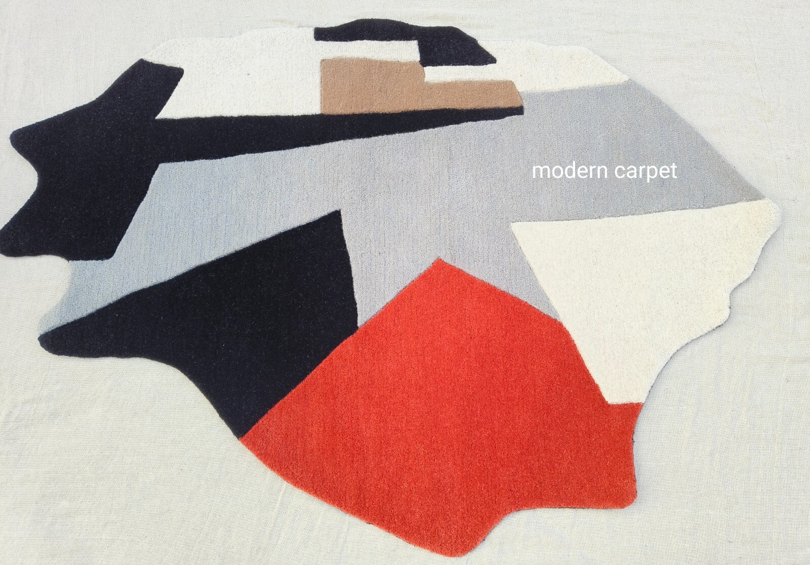 Irregular Shape Rugs 3×5 Ft Handmade 100% Woolen Hand Tufted For Home Decoration