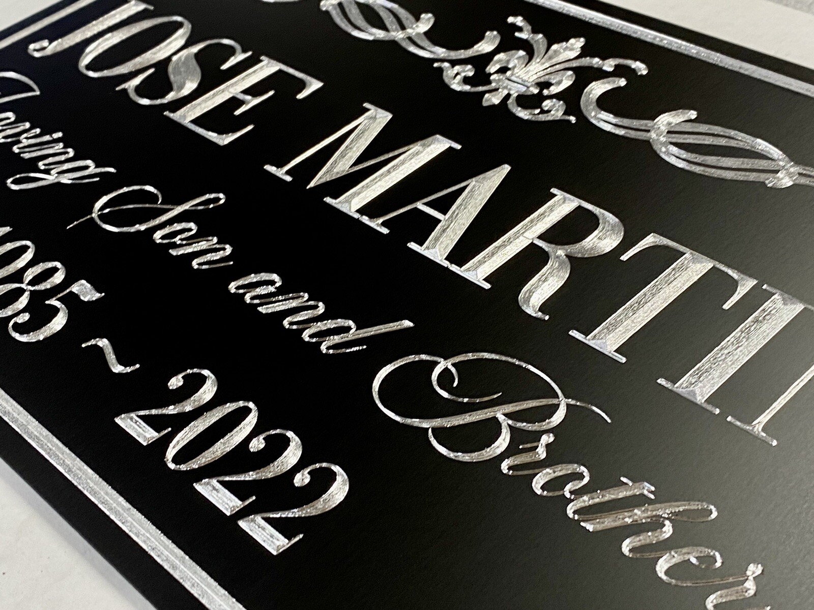 Engraved Custom Memorial Grave Marker Diamond Etched Black Metal Sign Plaque