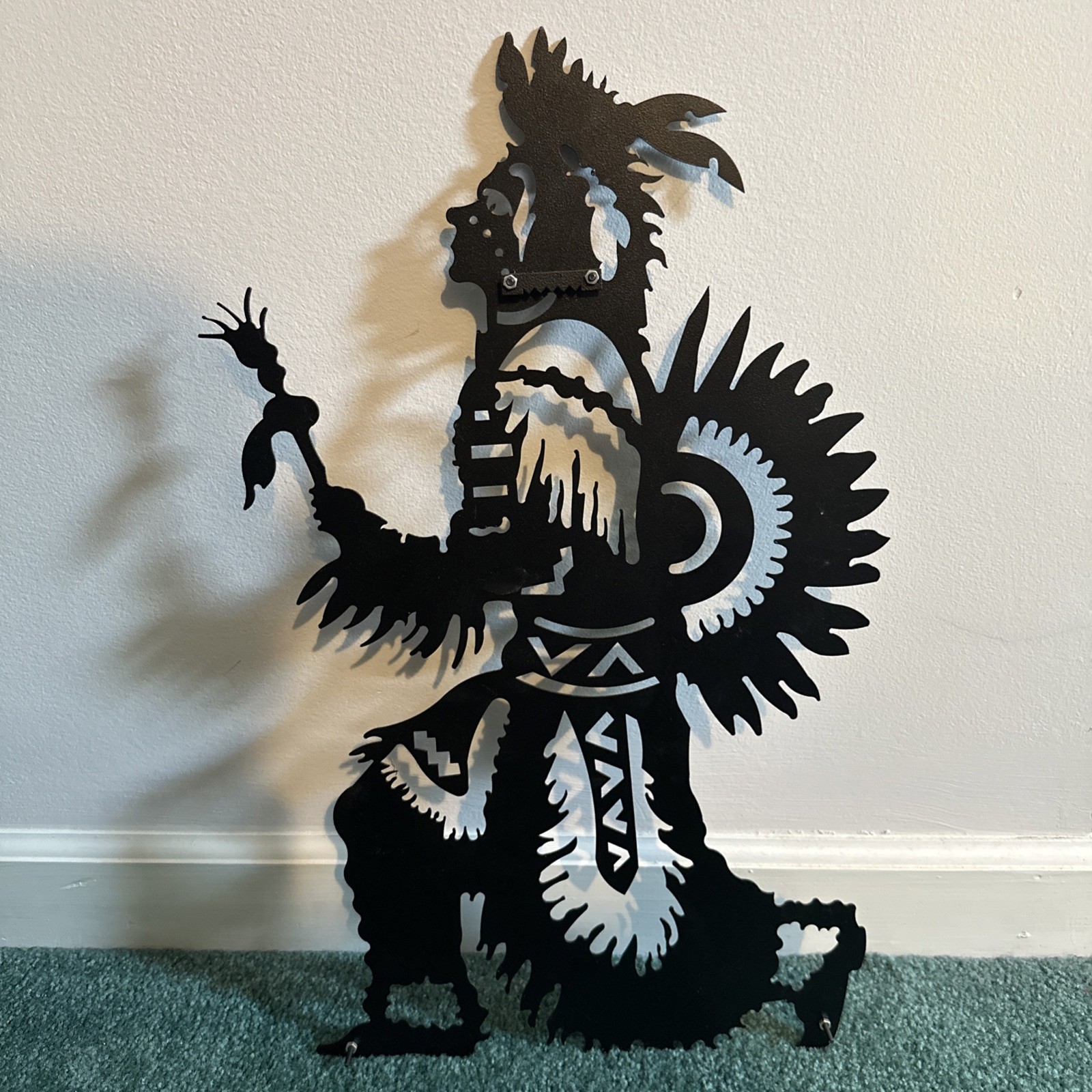 LIGHTWEIGHT BLACK METAL WALL ART DECOR..AMERICAN INDIAN DANCING 19″X12″