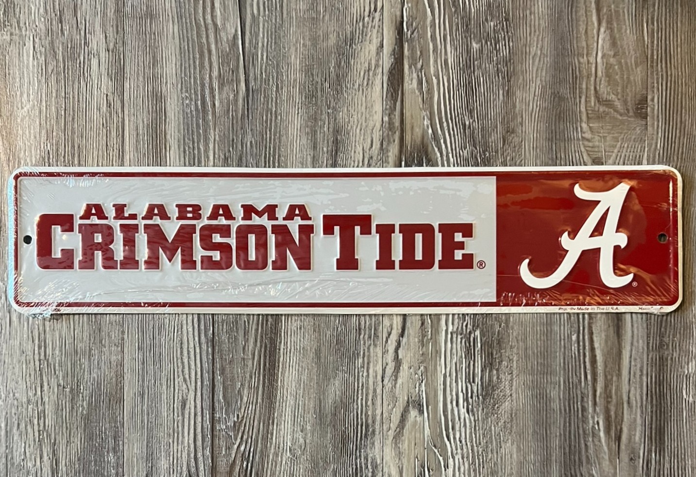 Alabama Crimson Tide 18″ x 4″ Licensed Embossed Aluminum Sign