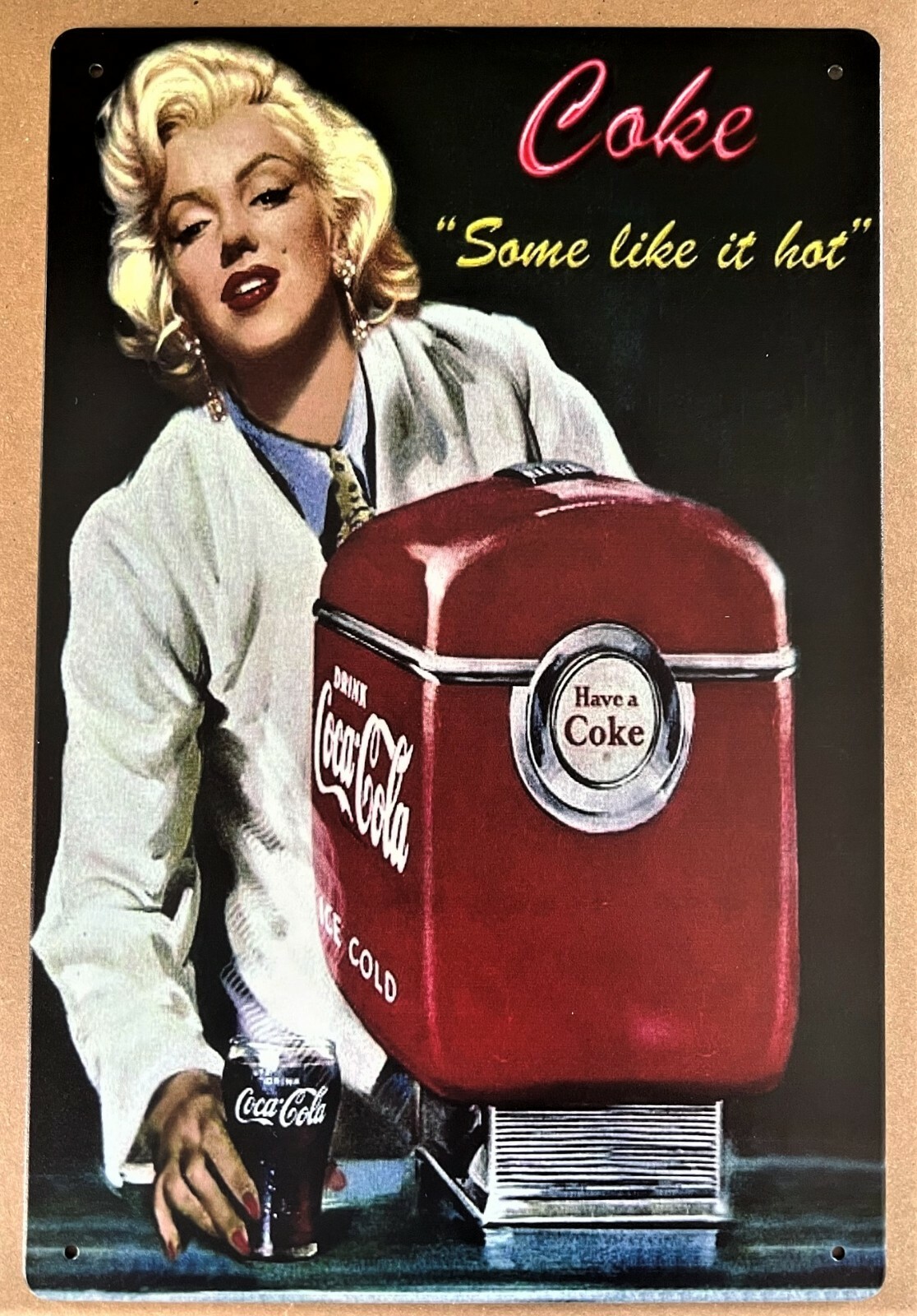 Coke & Marilyn Some Like It Hot Tin Sign (Coke Pepsi 7 Up Cola Star Bull) 3765