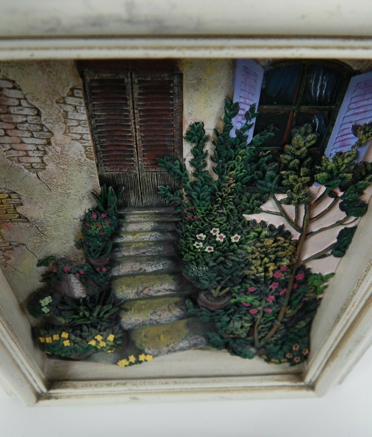 Textured Dimensional Pictures 5.5″x7.5″ in Matching Frames 8″x10″ Unique