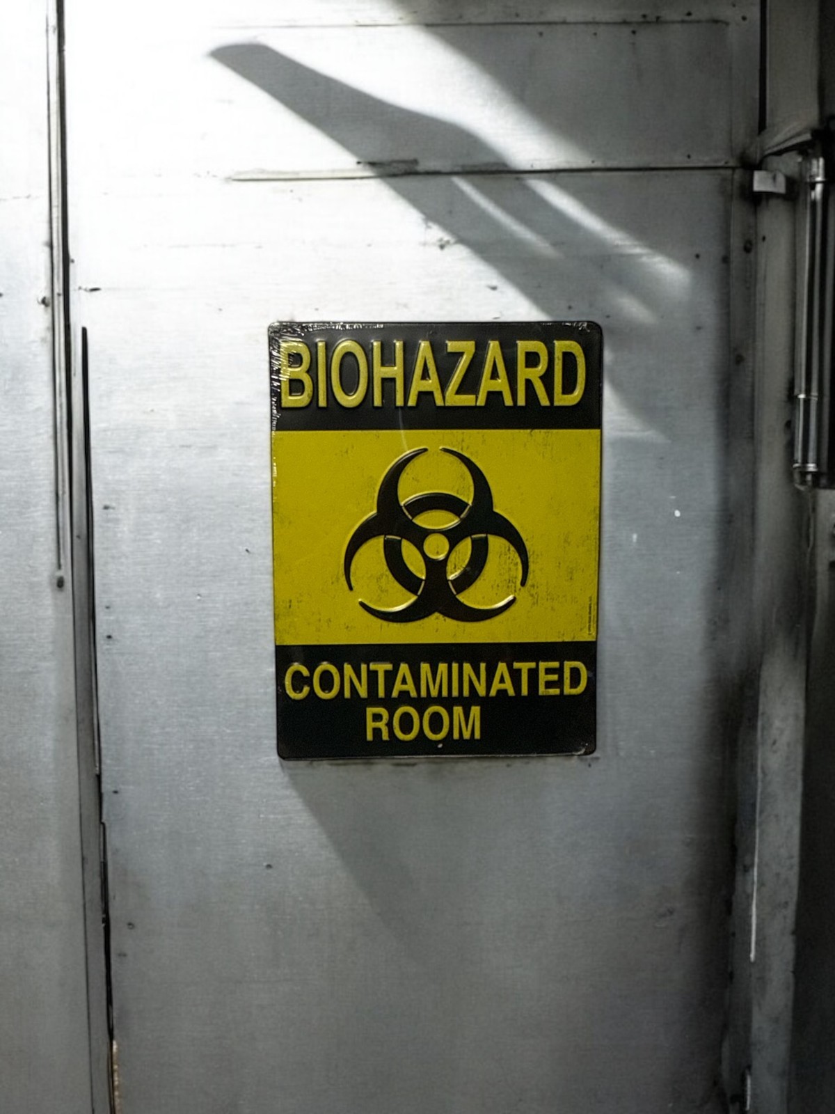 Biohazard Contaminated Room – Metal Sign man cave kids room bathroom door