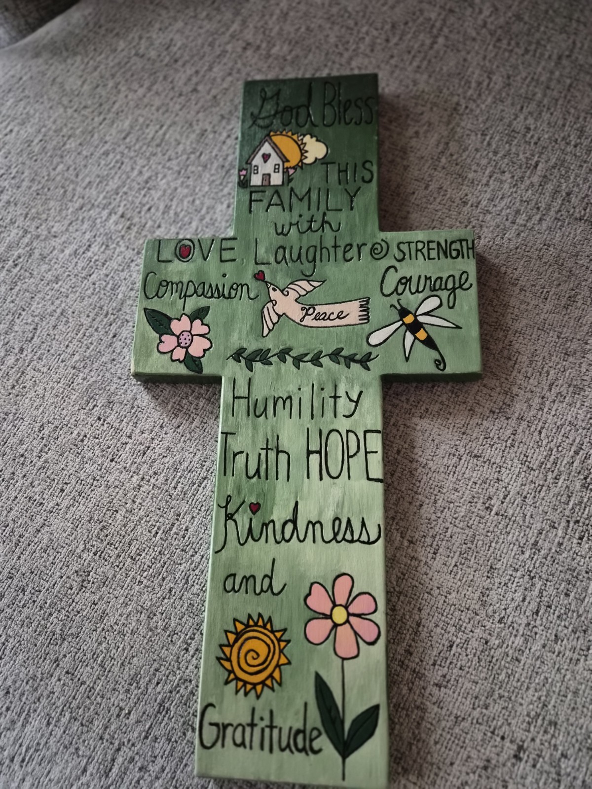 Inspriational Religious Wood Decorative 18″ Cross Wall Mount