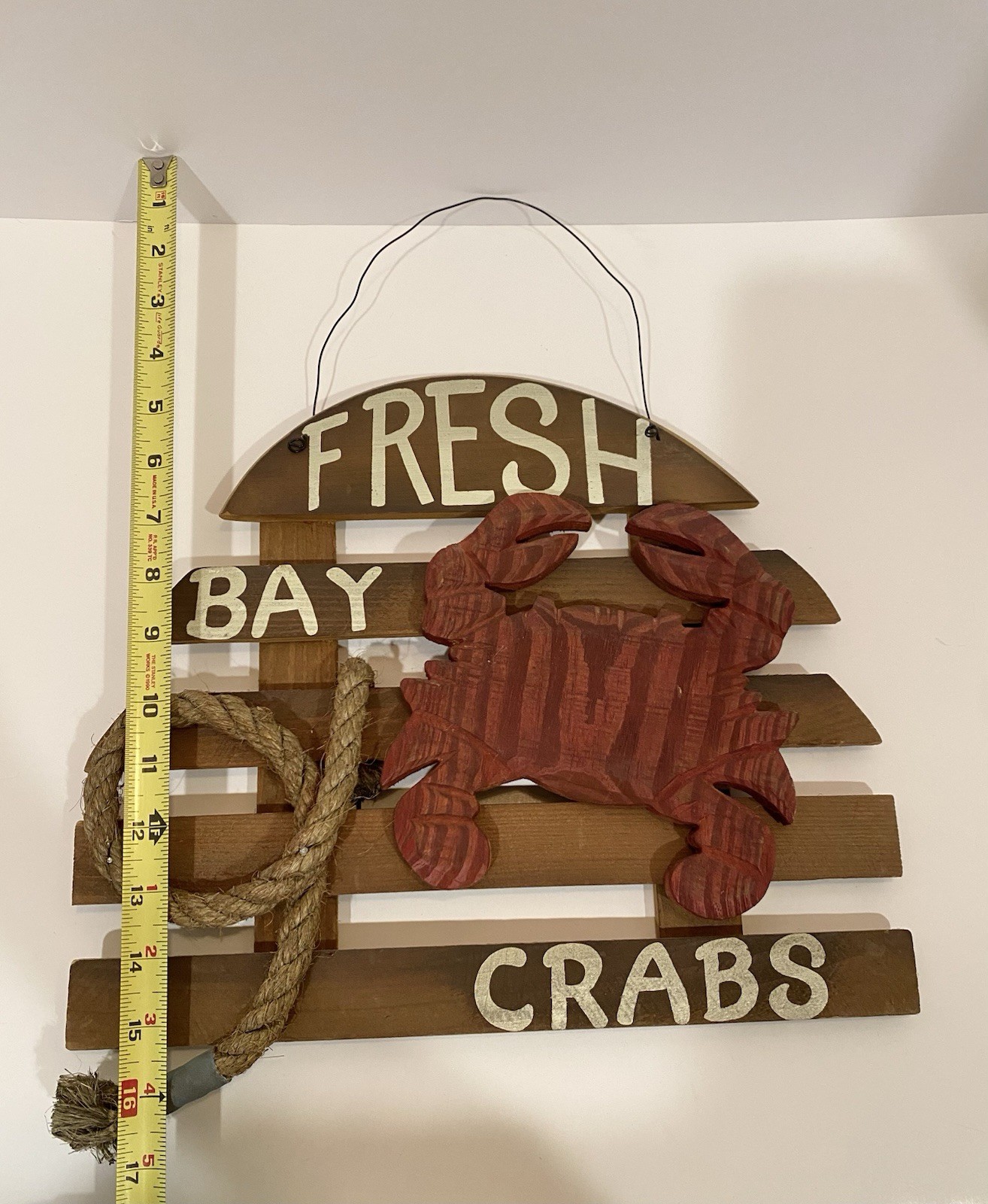 Vintage Wooden Nautical Crab Sign Wall Art Decor With Rustic Rope 14”x16”