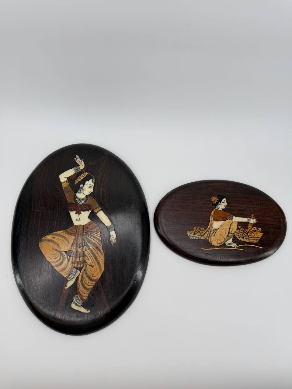 Vintage Wooden Wall Art Inlay Indian Women Panels Set 2 Oval 2.36 lb