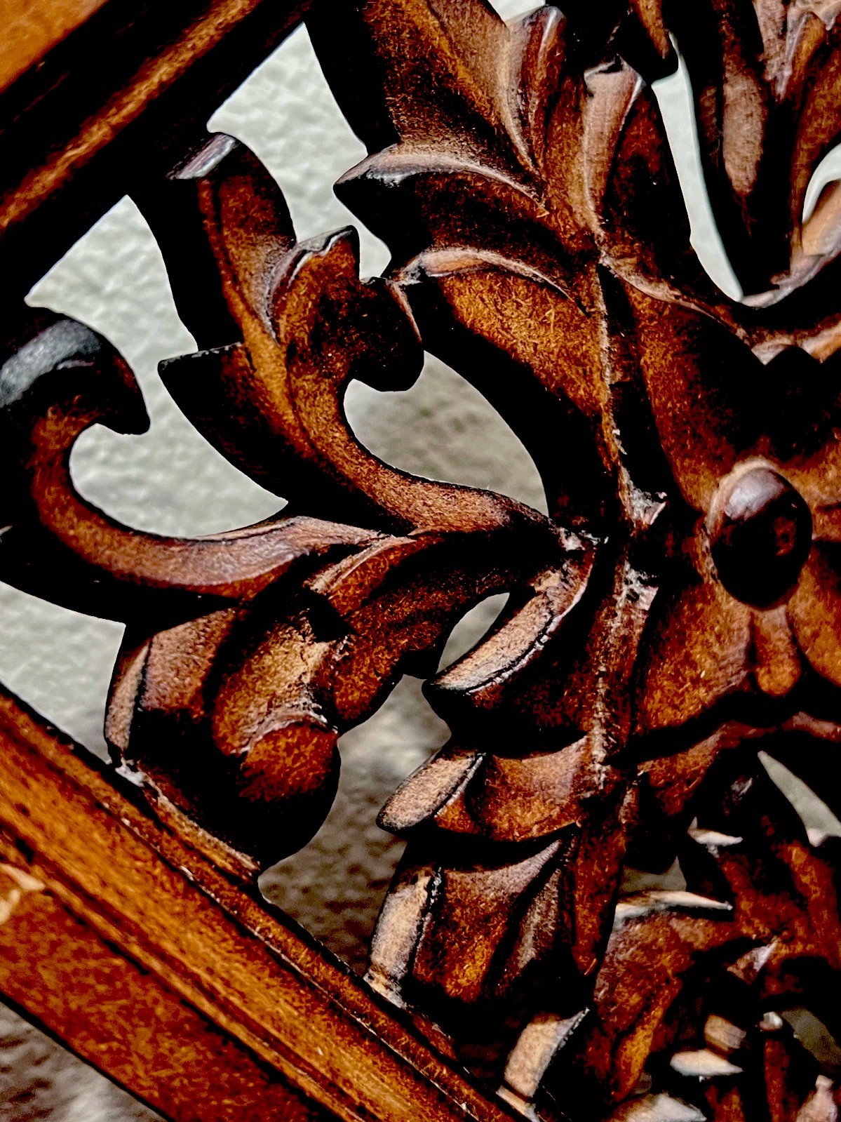 Vintage Hand Carved Wall Cross Floral Plaque 12″ Decorative Acanthus Leaf India