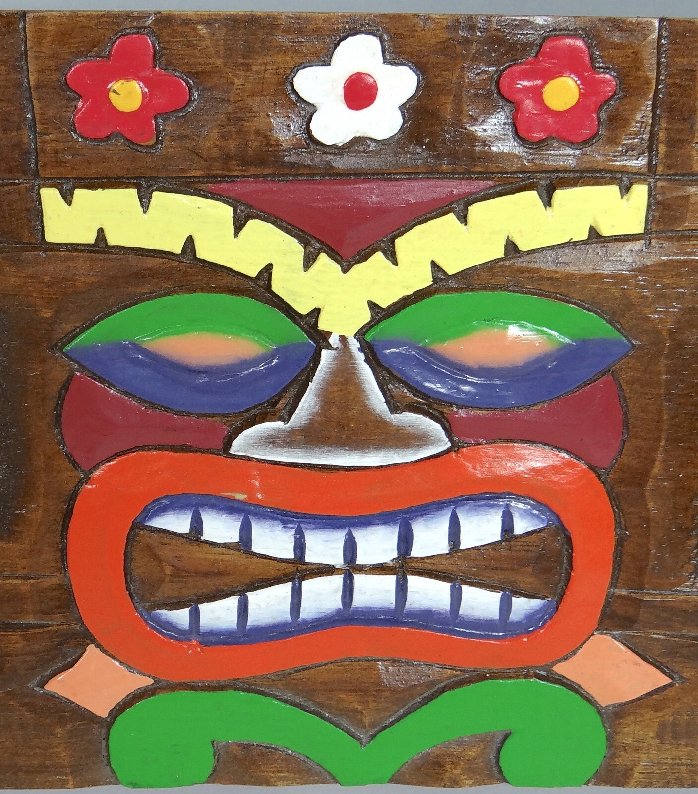 Tiki Bar Sign Wall Plaque Hand Carved Painted Wood Twisty Rope Lightweight 20×7