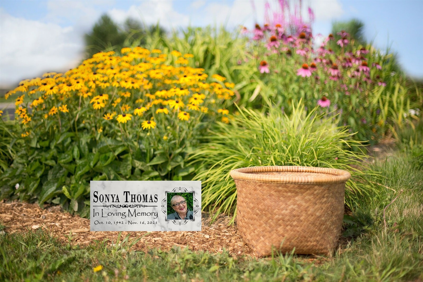 In Loving Memory Memorial Stone With Picture of Loved One Loss Gift Custom Photo