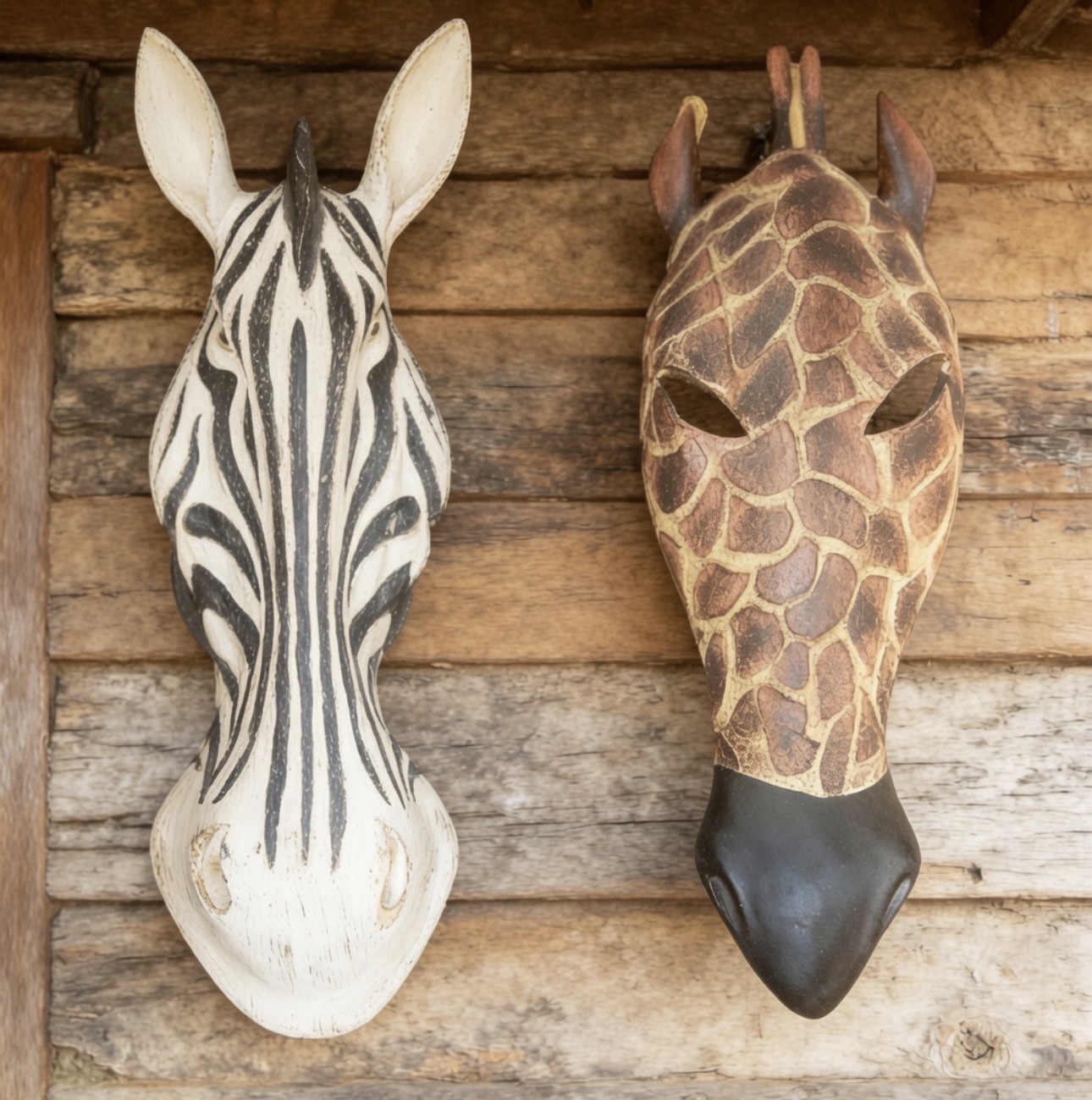 Wood Look Resin Giraffe & Zebra Head Wall Hanging Safari Africa Decor 13” Set