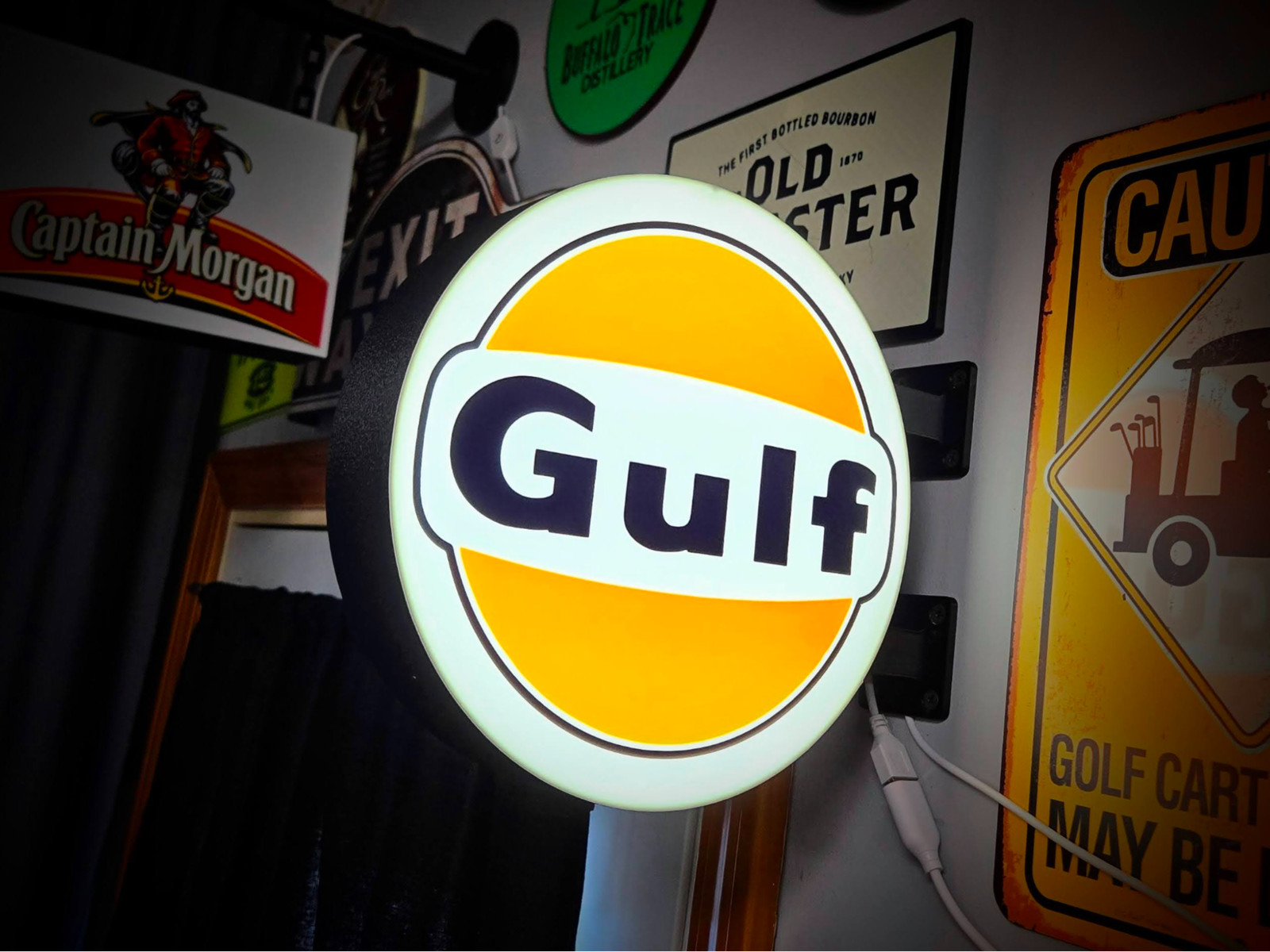 Gulf Oil LED Lightbox Sign 3D Printed Round Wall Mount Man Cave Garage Decor