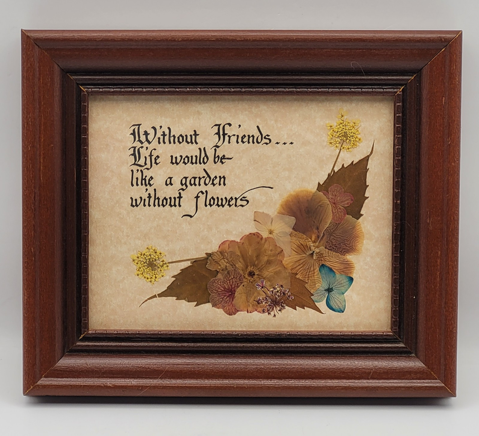 “Friends” Saying with Elegant Pressed Flowers Handmade In The Ozarks 6.5″×5.5″