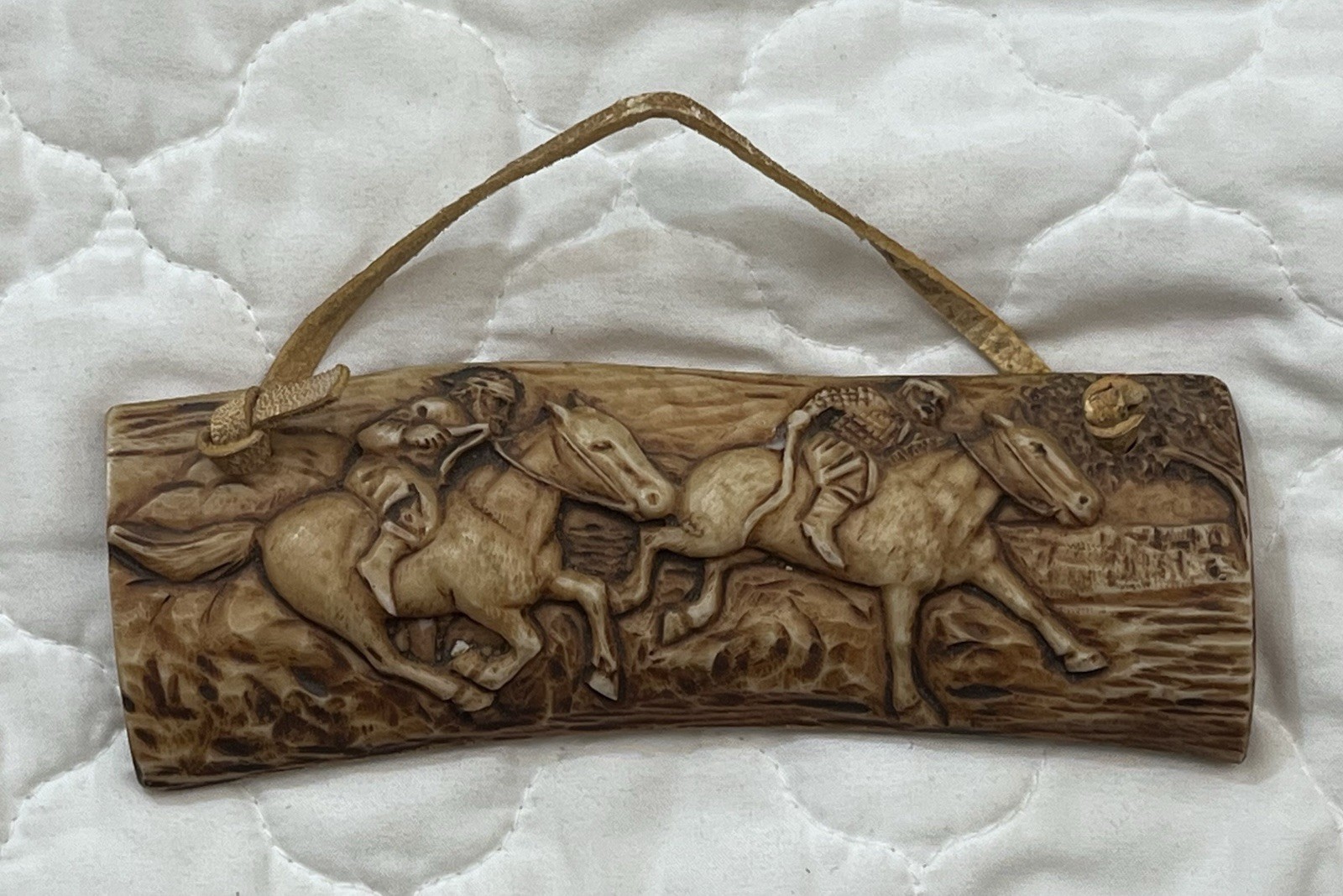 Antler Horse Racing Carved Plaque Hanging Decor, Animal Scene, Small, Matte