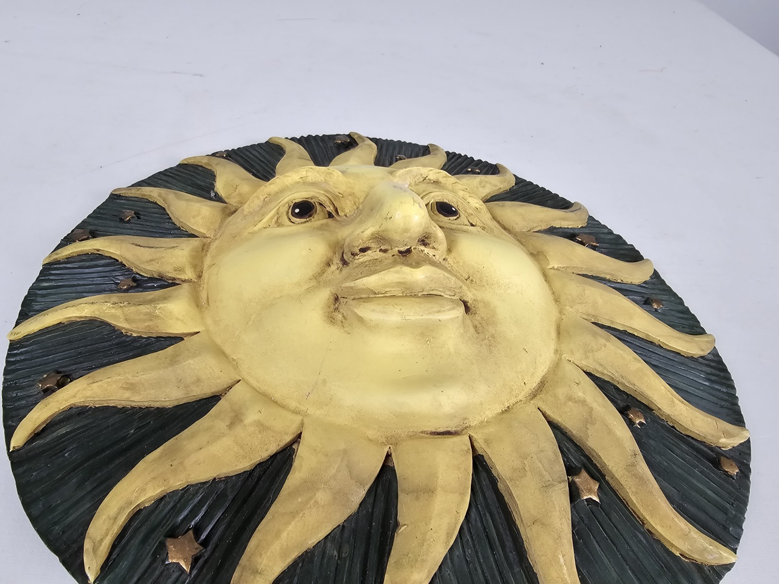 Vintage Sun Face Wall Decor 12” Round Celestial Plaque Gold Green Rustic Boho
