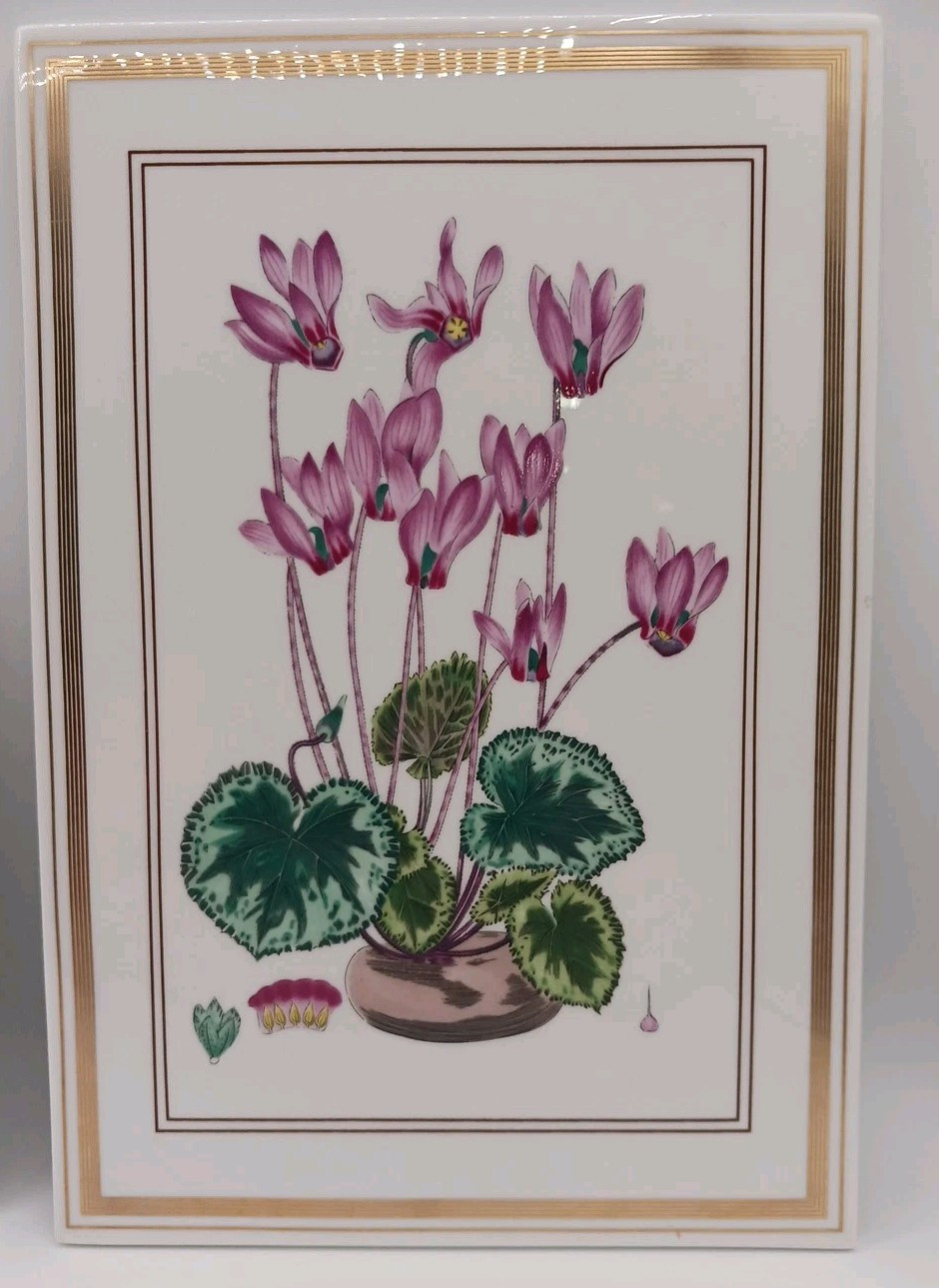 Royal Worcester 1983 Floral Bone China Wall Plaque Set Of (2) 10″ × 7″