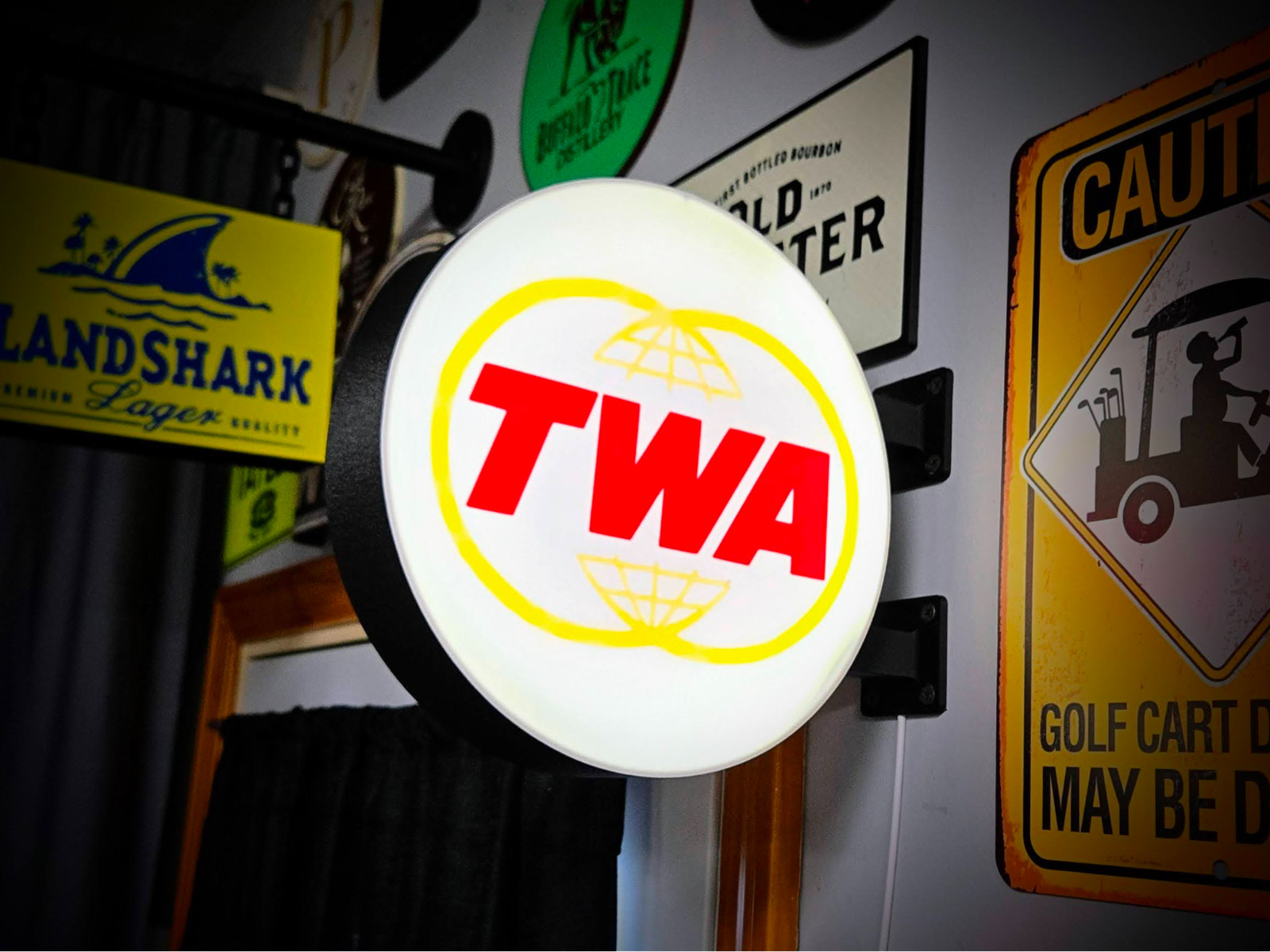 TWA Airlines LED Lightbox Sign 3D Printed Round Wall Mount Man Cave Garage Decor