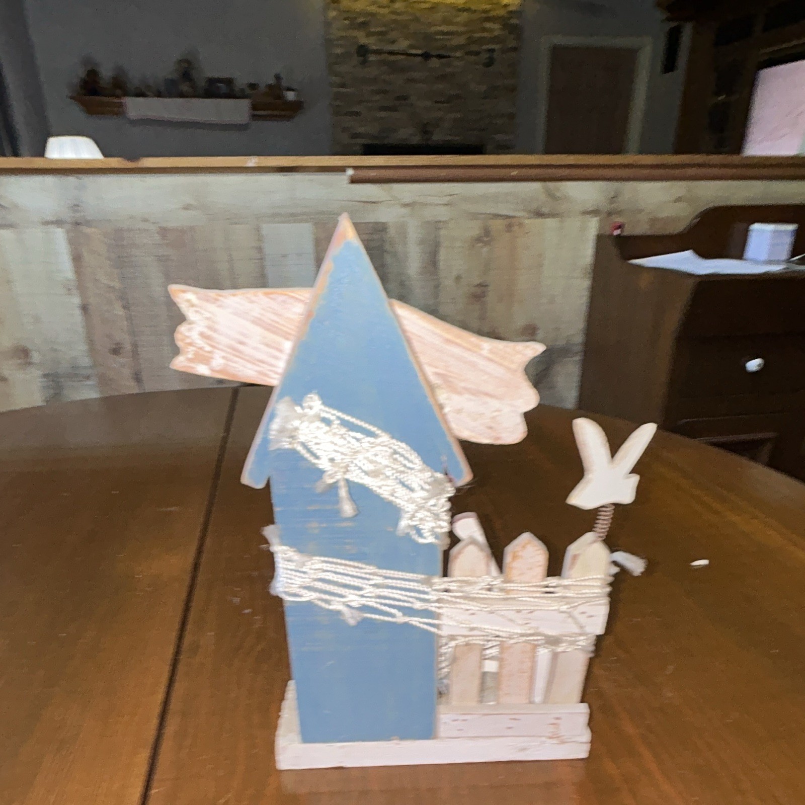 Nautical Coastal Welcome Freestanding Wood Plaque w/ Rope, with real seashells.
