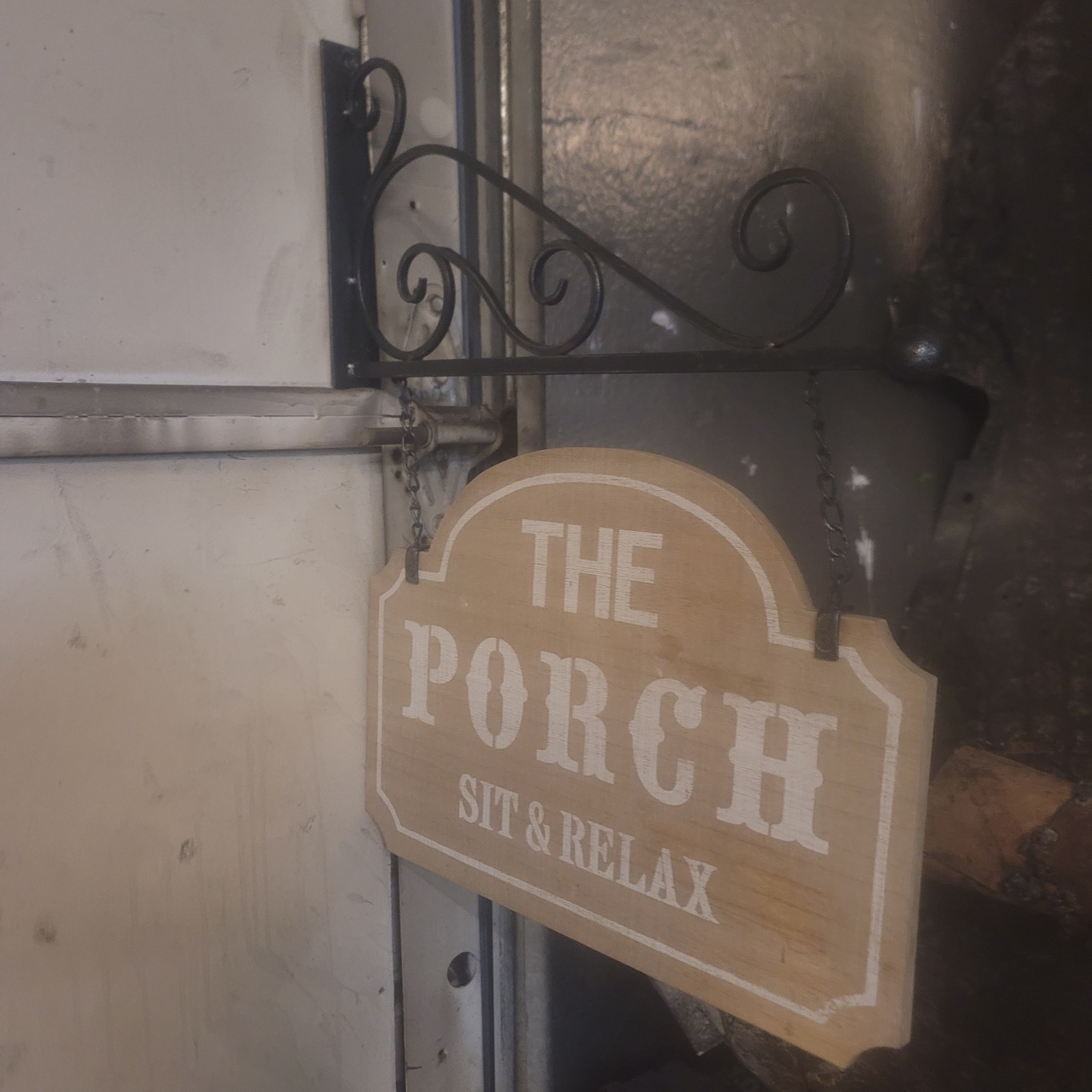 Rustic Arch Porch Sign Relax Theme Wood Metal Hanging Decorative Painted