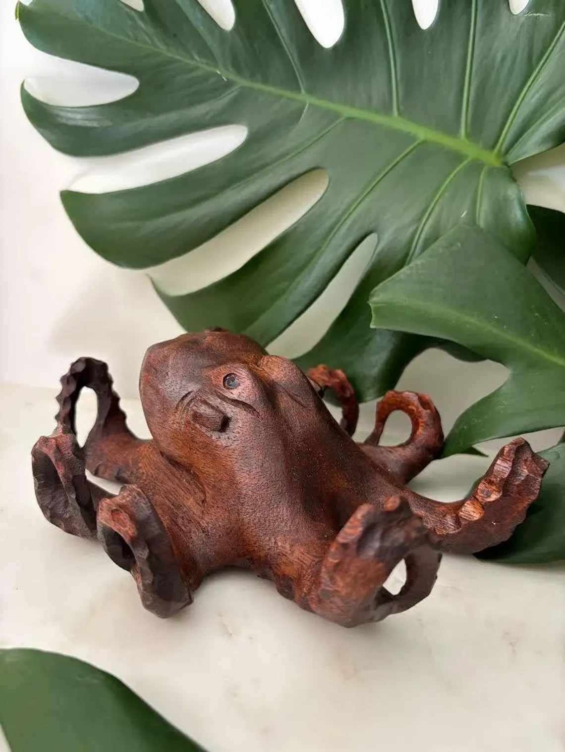 Hawaii Hand Made Home Decor Solid Wood 8″ Octopus Figure Carving