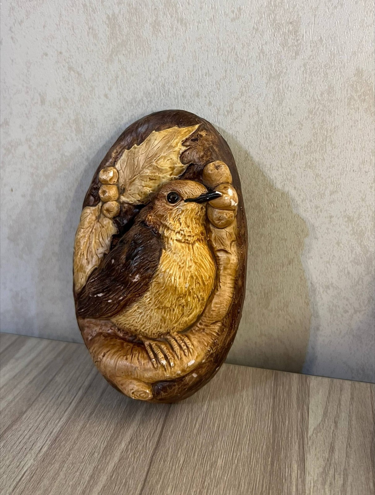 Vintage Robin Bird Wall Plaque Rustic Nature Decor Hand Painted Collectible