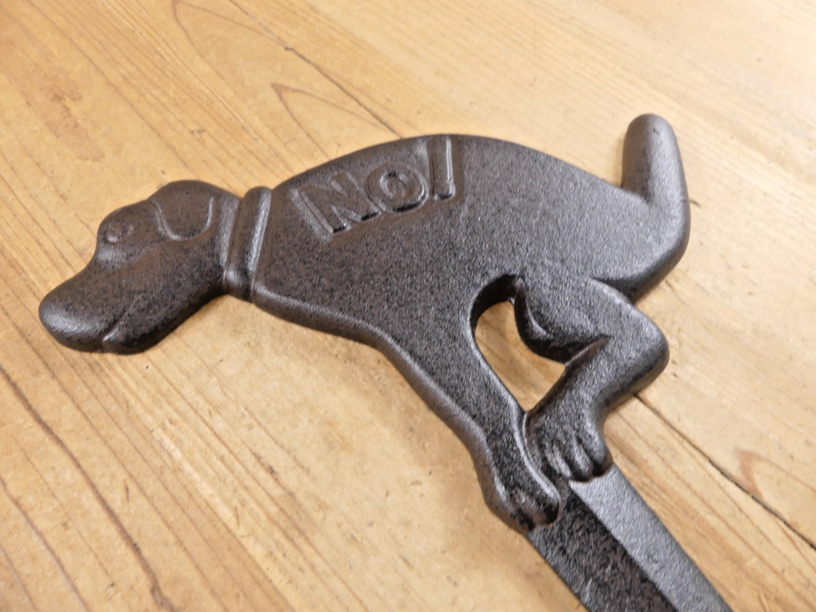 No Pooping Dog Yard Sign Cast Iron Rustic Large Stop 12 1/2″ X 9 1/4″ Ground