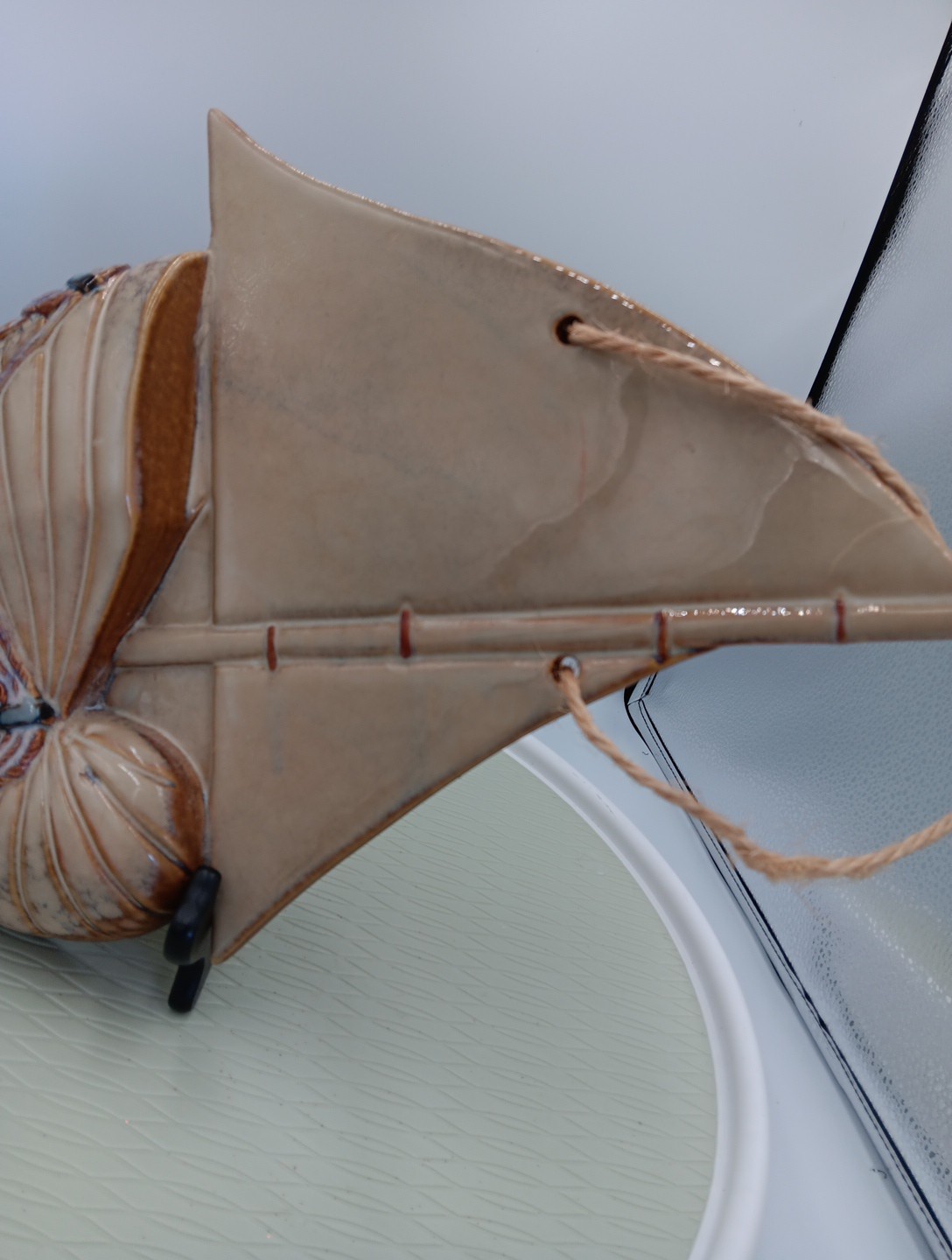 BEIGE/Brown Glaze Ceramic NAUTILUS Sea Shell SAILBOAT Ship WALL PLAQUE 15½”