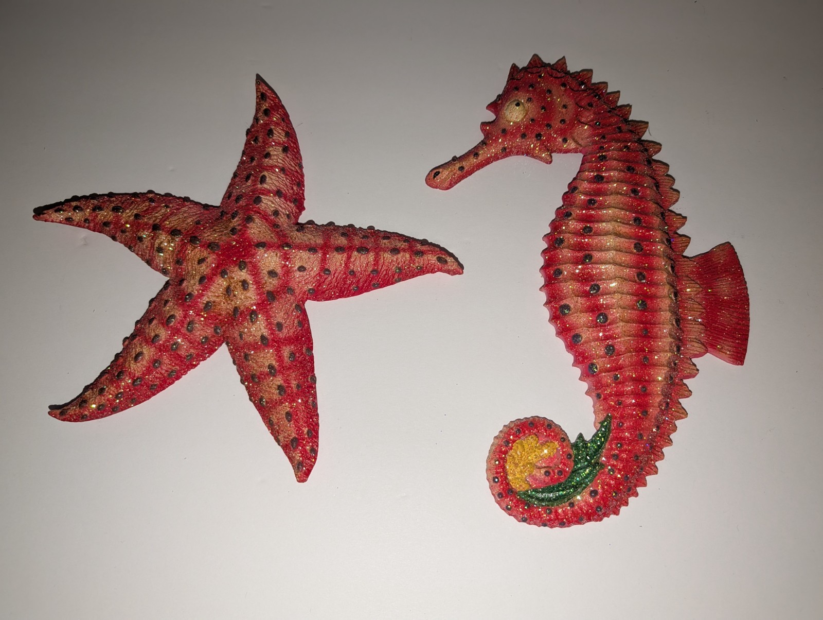 Vtg Seahorse Starfish Wall Plaques Orange Glitter Coastal Beach House Decor