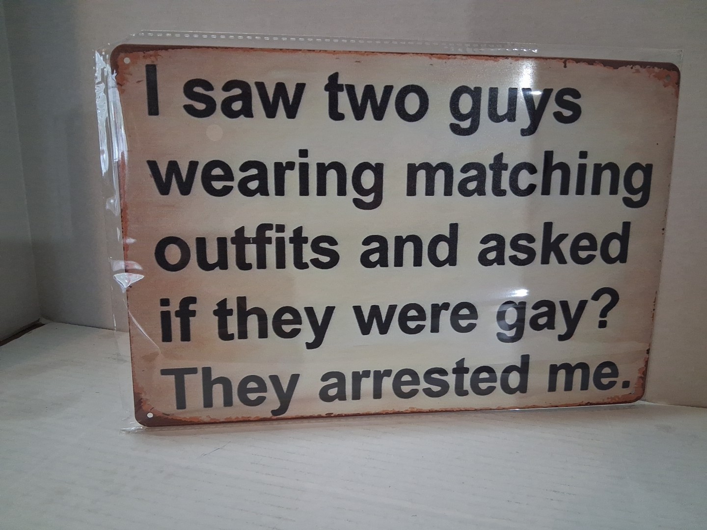 Putuo Decor Contemporary Metal Tin Signs – “I Saw Two Guys Wearing Matching O