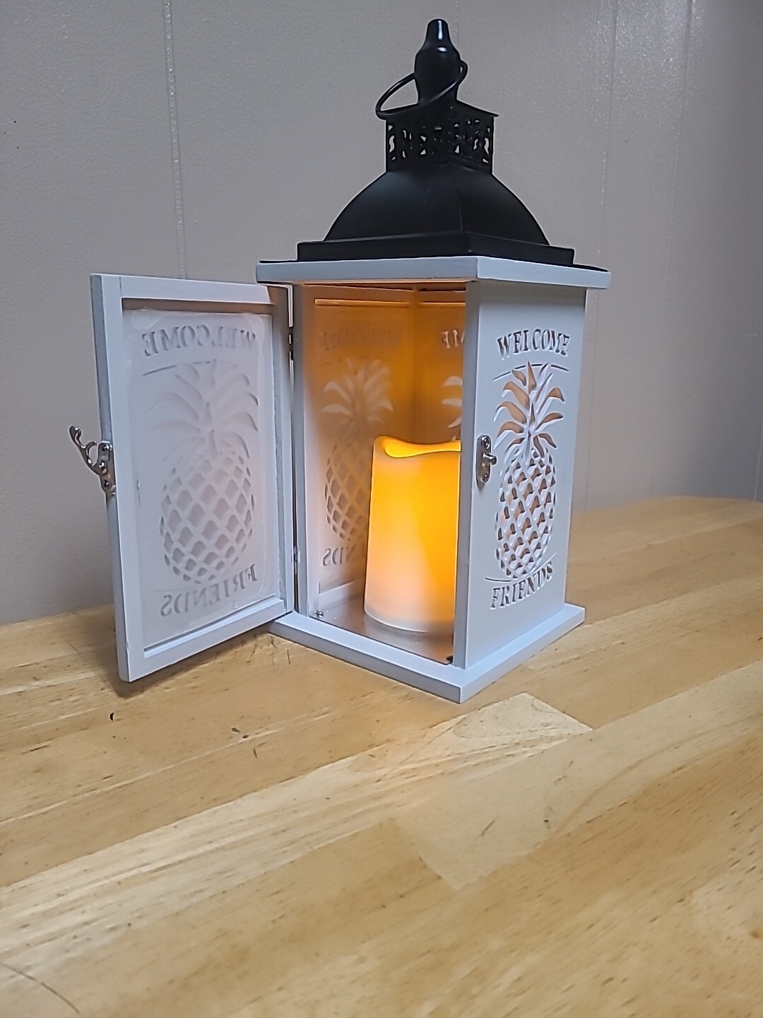 Welcome Friends Pineapple Lantern