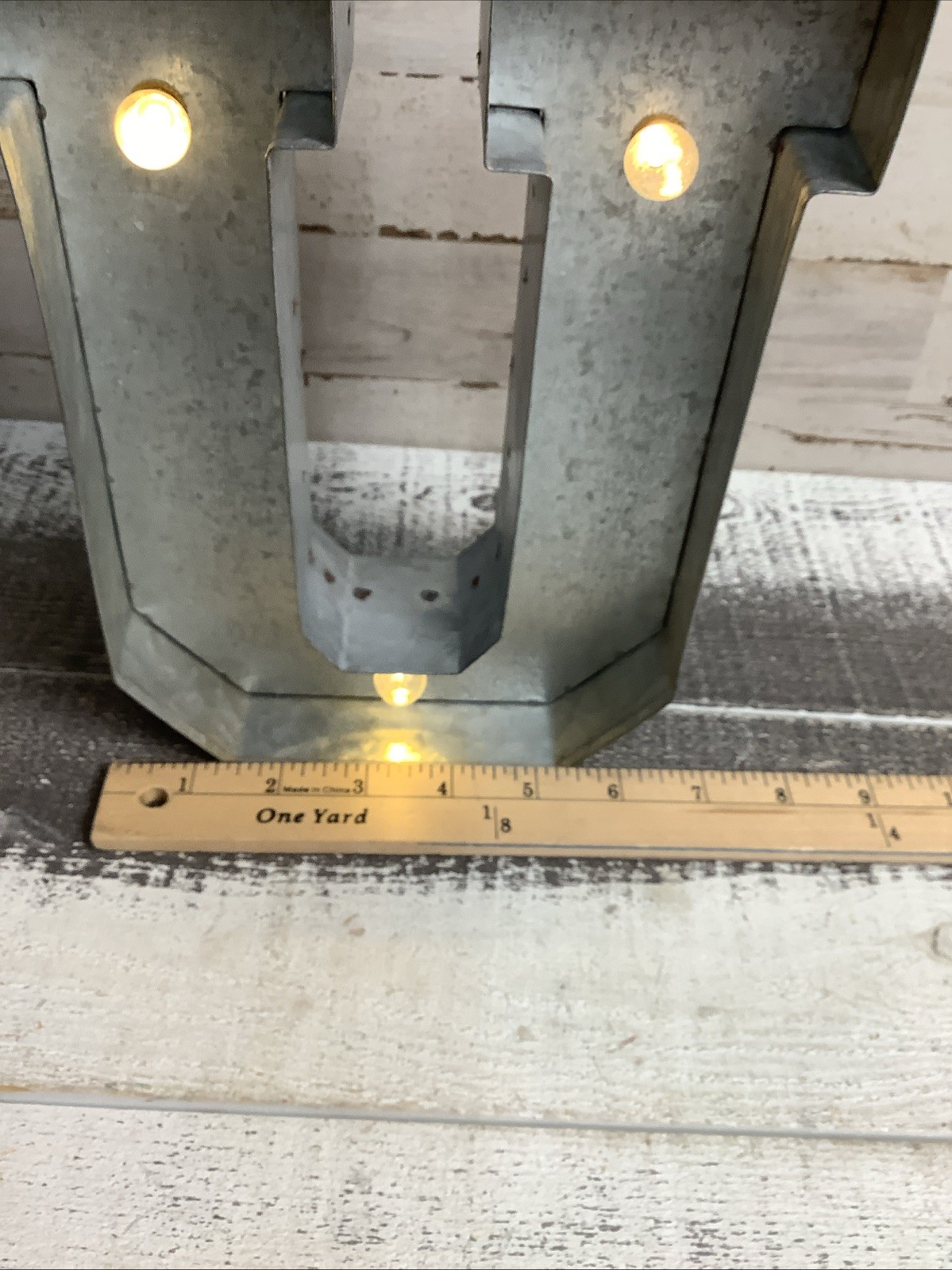 Metal U Lighted Marquee Sign 9″x10″