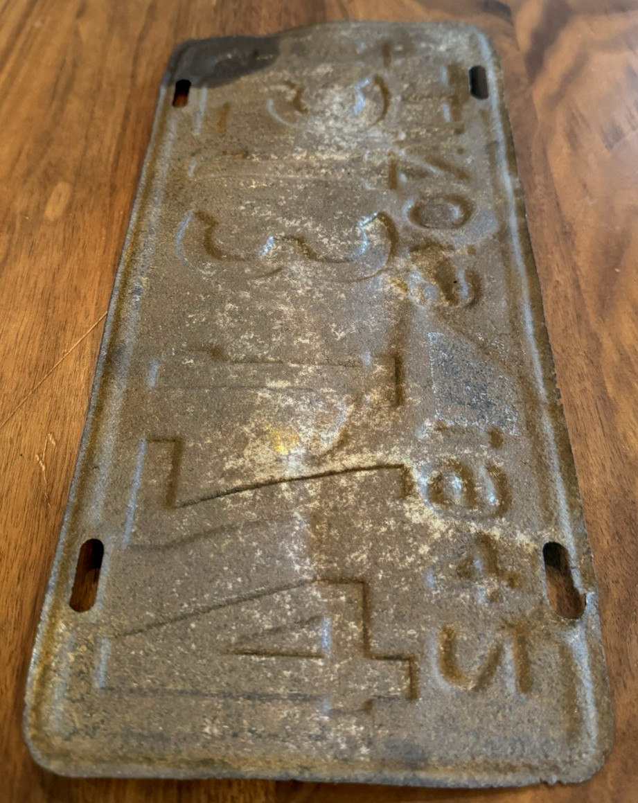 Vintage 1942 Illinois License Plate Rustic Industrial Americana Home Decor