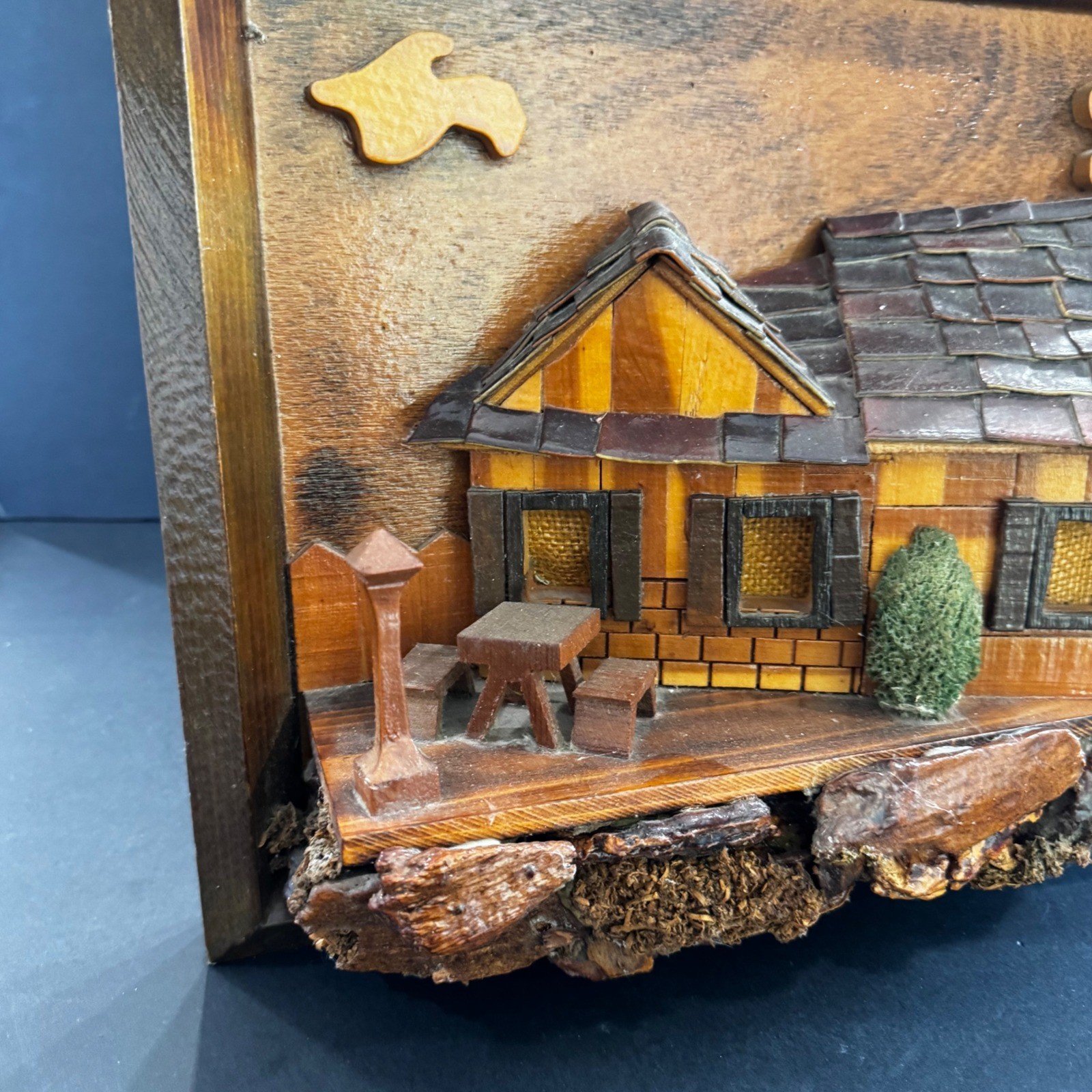 Vintage 3D Wood Wall Art Plaque Rustic Cabin Cottage Diorama Shadow Box Folk Art