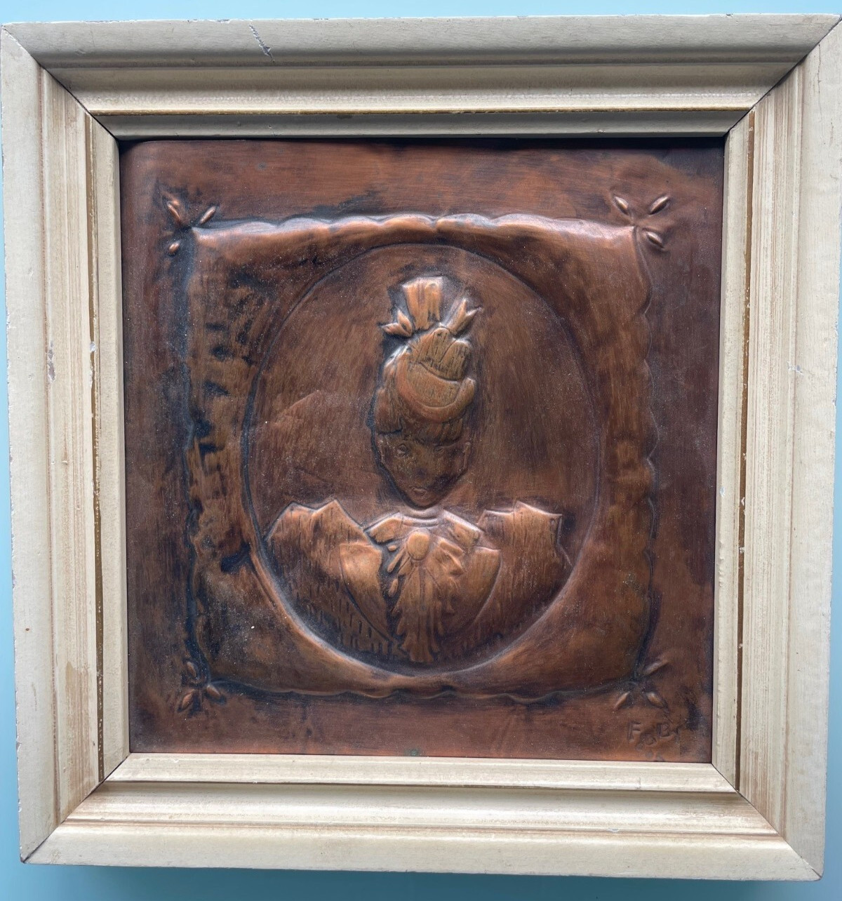 Vintage Copper Repousse Wall Plaques – Victorian Man & Woman – Portrait Relief