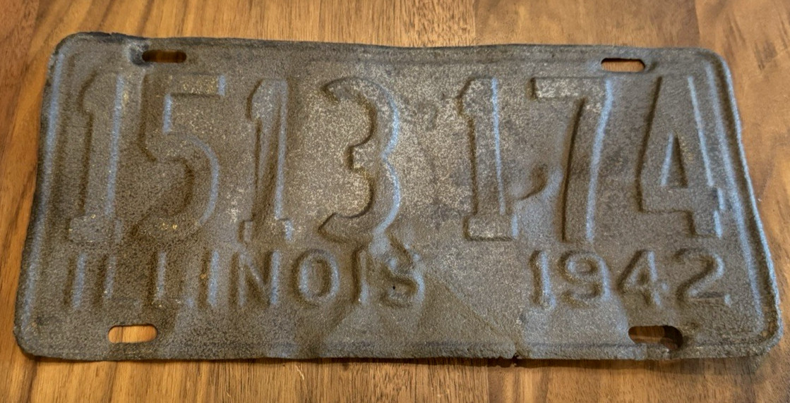 Vintage 1942 Illinois License Plate Rustic Industrial Americana Home Decor