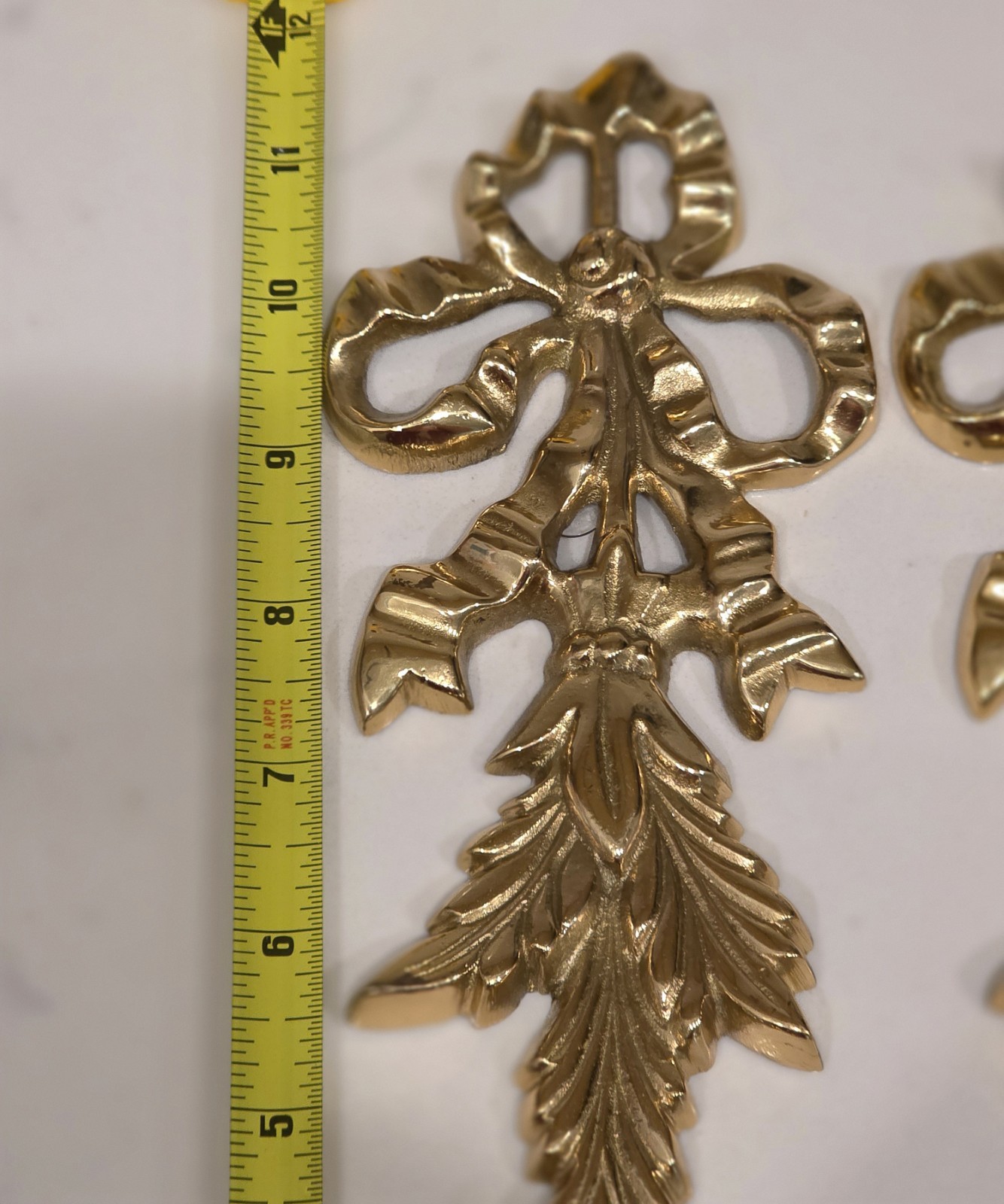 GATCO Solid Brass Victorian Bow Leaf Wall Decor Plaques Polished Brass Set of 2