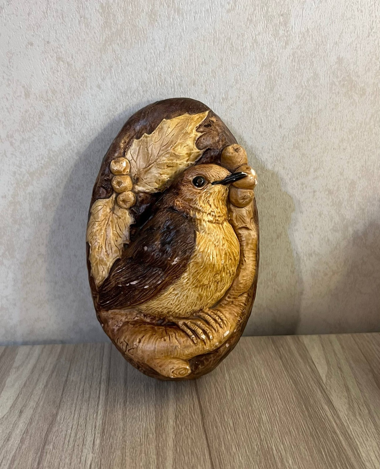 Vintage Robin Bird Wall Plaque Rustic Nature Decor Hand Painted Collectible
